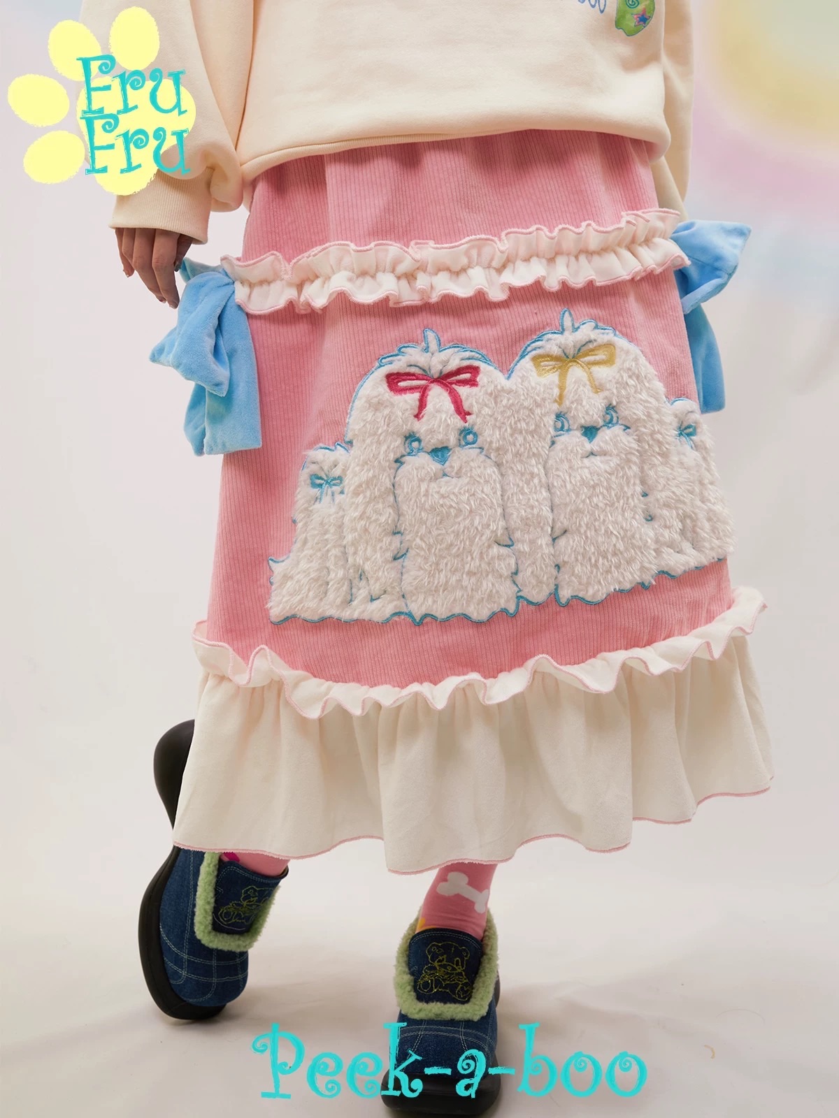 燈芯絨西施小狗可愛花邊裙