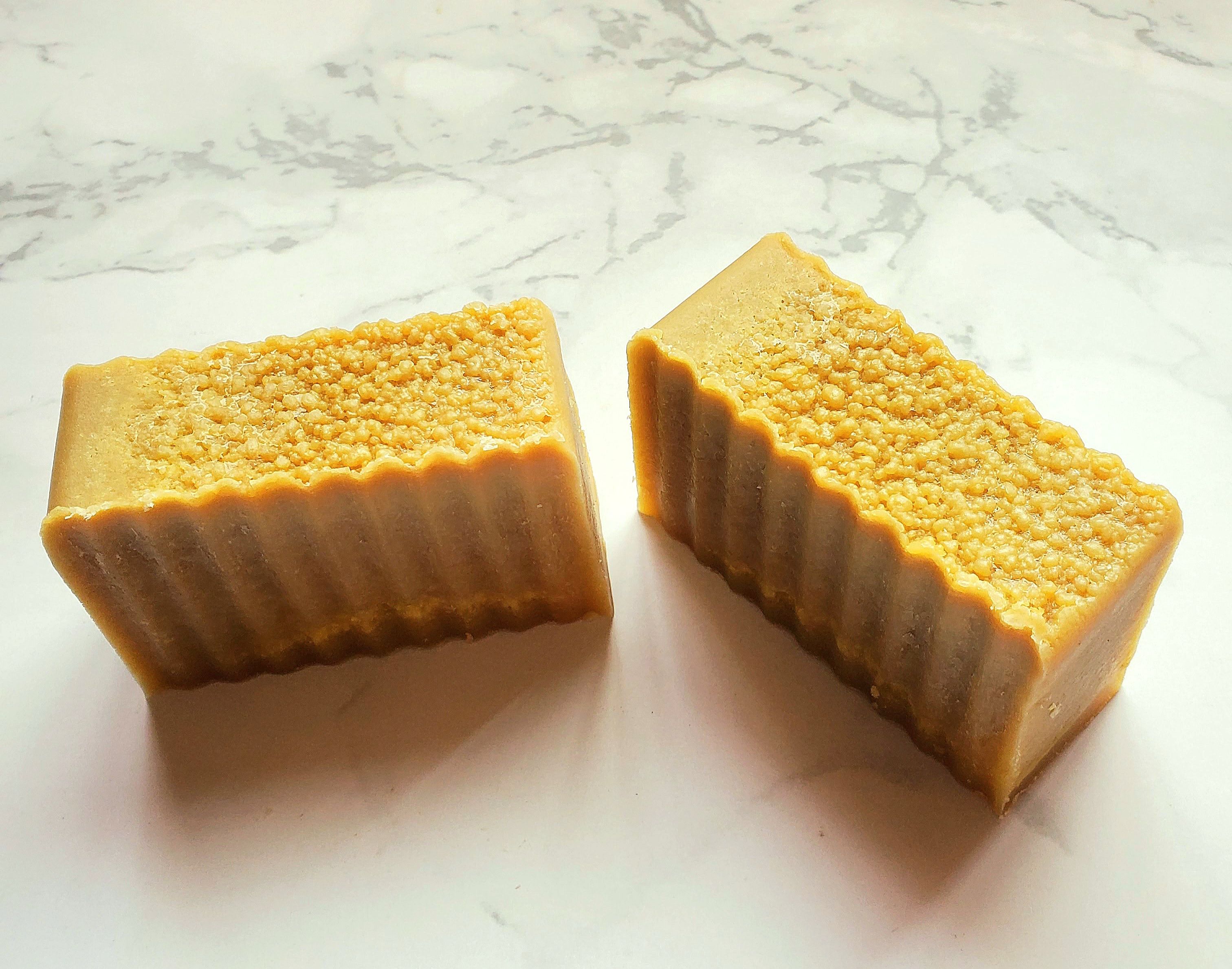 特殊訂製我心目中最溫和 修復性最佳的一款生乳皂 酪梨甜杏乳油木生乳修護皂  超低優惠價NG出清