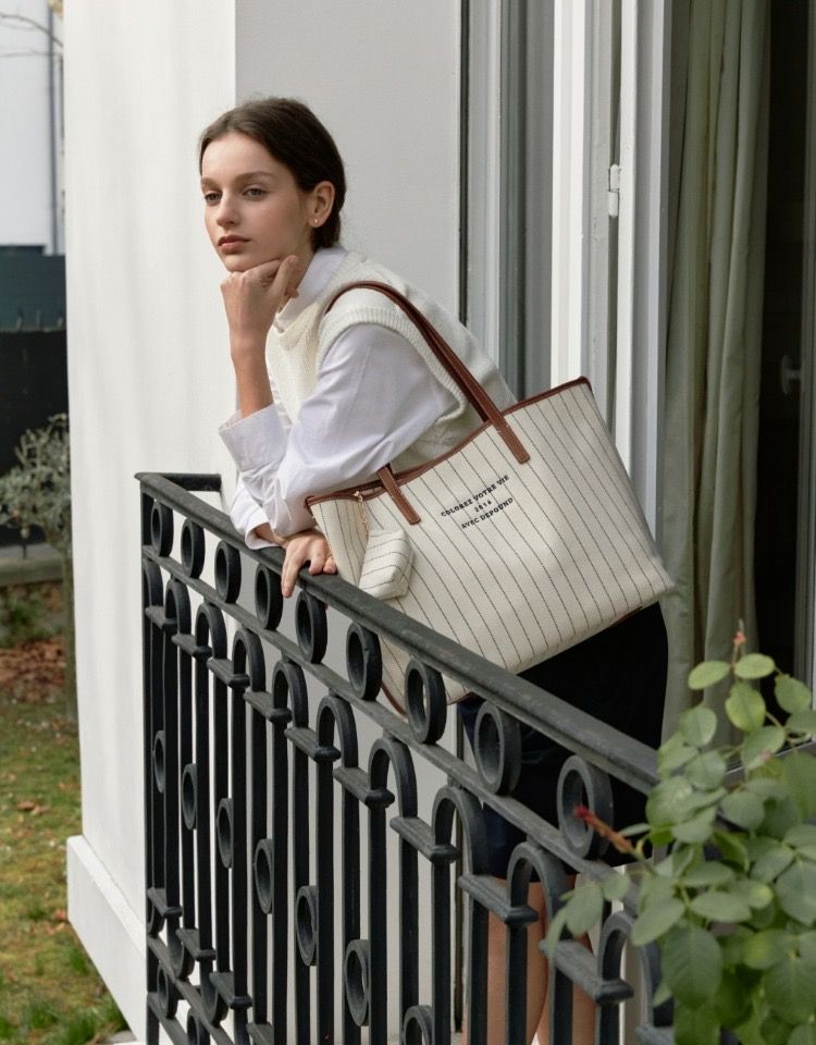 Dear bag （shoulder） - ivory stripe （L）條紋側背帆布包