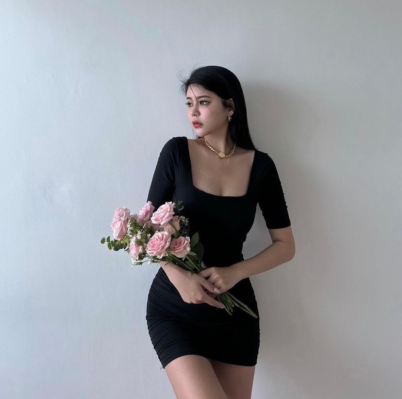 Look Back.dress迷人美背抓皺洋