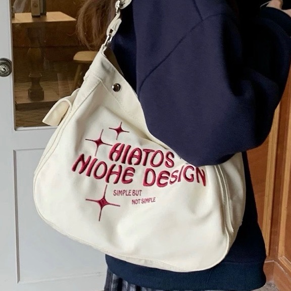 日系字母刺繡帆布包🧚‍♀️