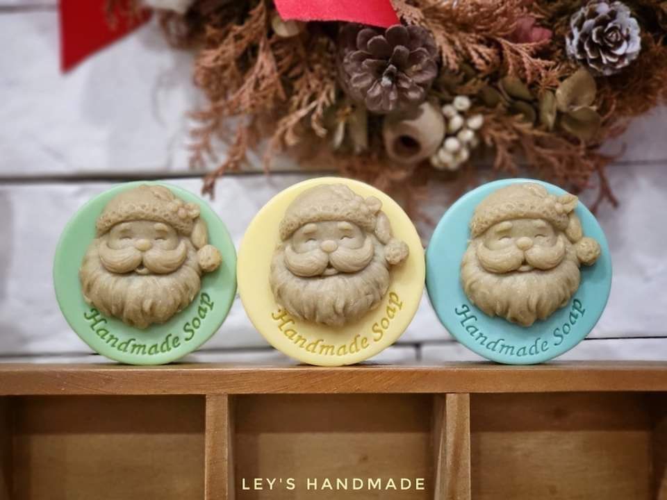 #119聖誕老公公​萬用皂三入（335g）