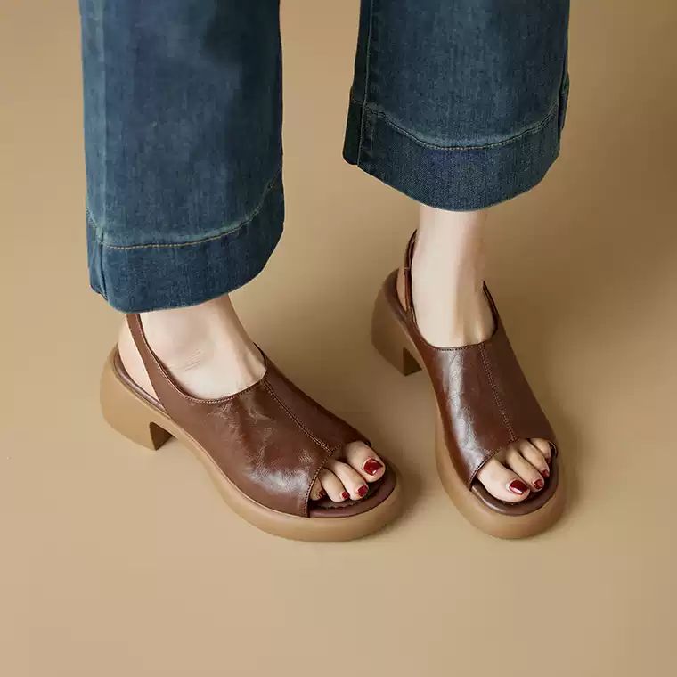 老闆選鞋4 大碼 圓頭魚口露趾中跟涼鞋