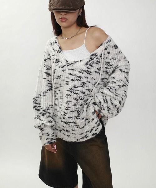 日本空運款  WHO’S WHO gallery  正反2穿混色針織個性毛衣