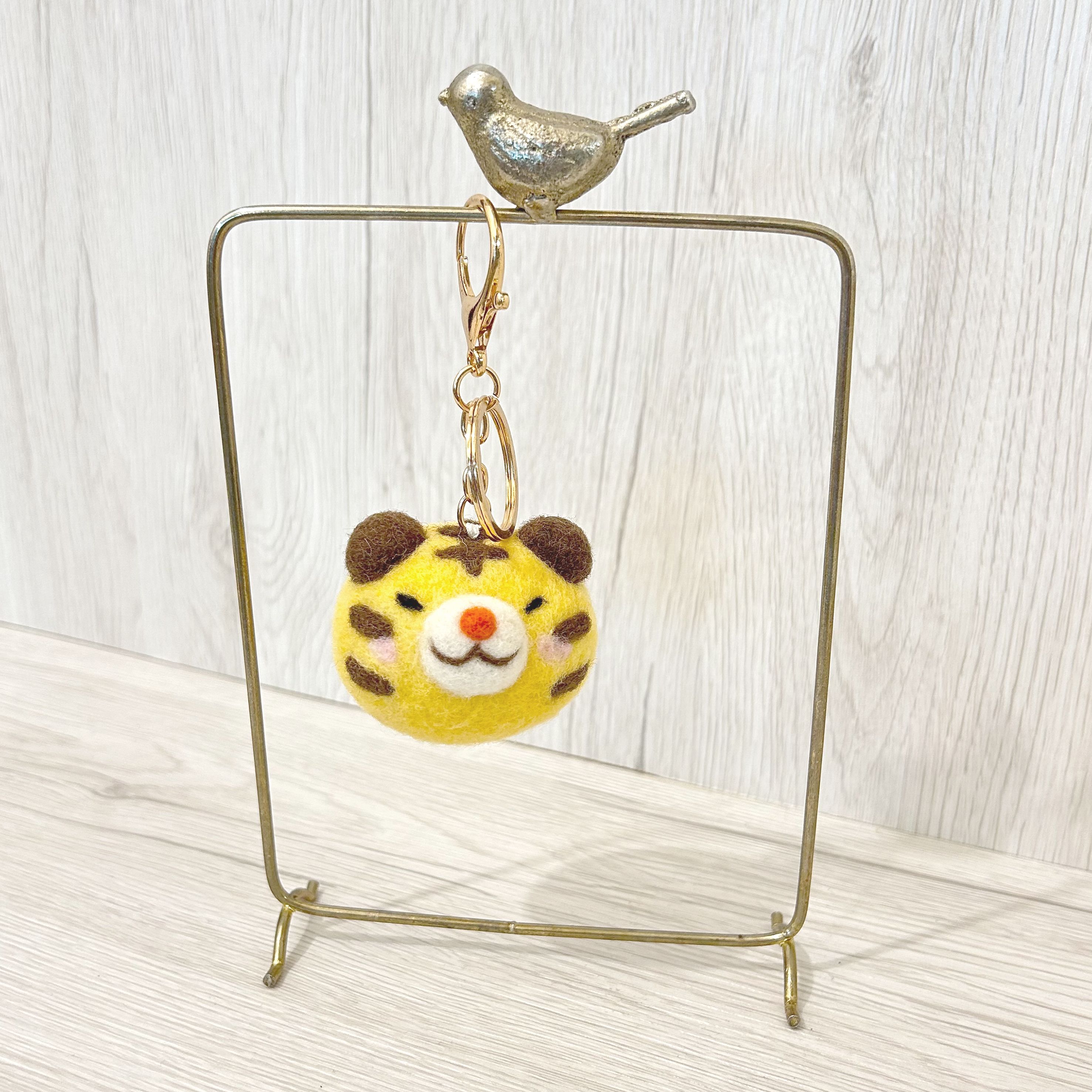 小老虎 羊毛氈鑰匙圈  胸針 別針 療癒 送禮