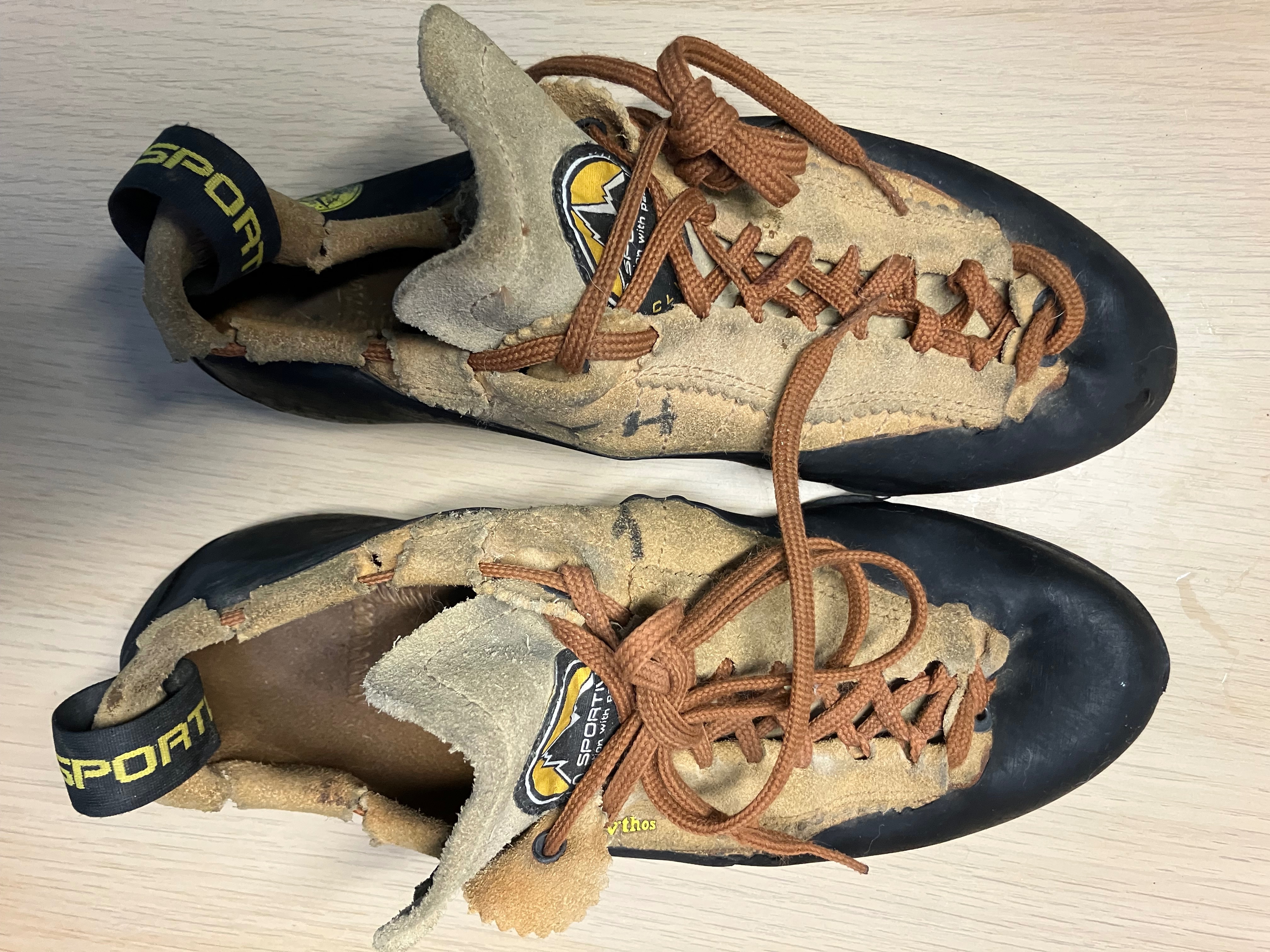 La sportiva Mythos