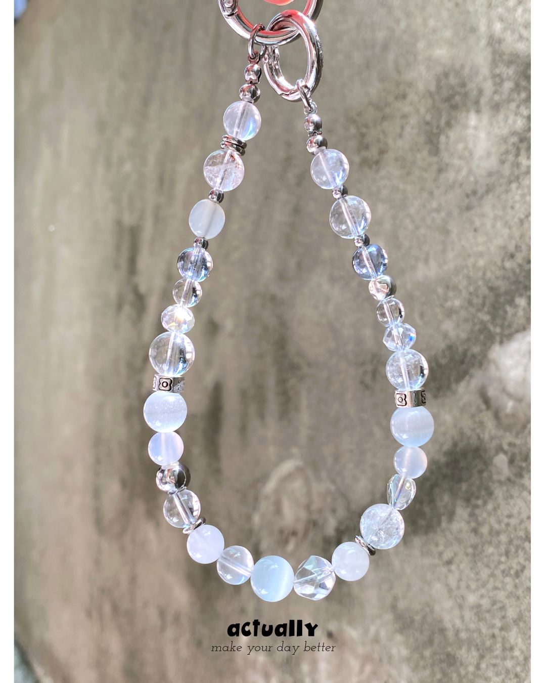 Actually Select | P.001 白透透 2.0 | 白水晶 串珠 手機鍊 手機掛繩 手機吊飾 相機掛繩
