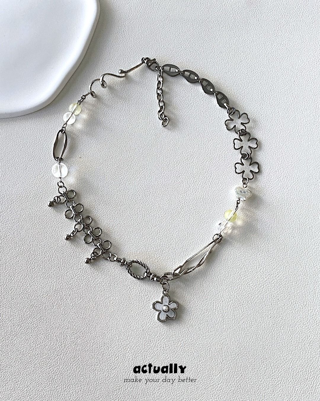 Actually Select｜No.194 銀露花語｜手作 小花墜飾項鍊 霧銀系 清透感 百搭氣質 鎖骨鏈