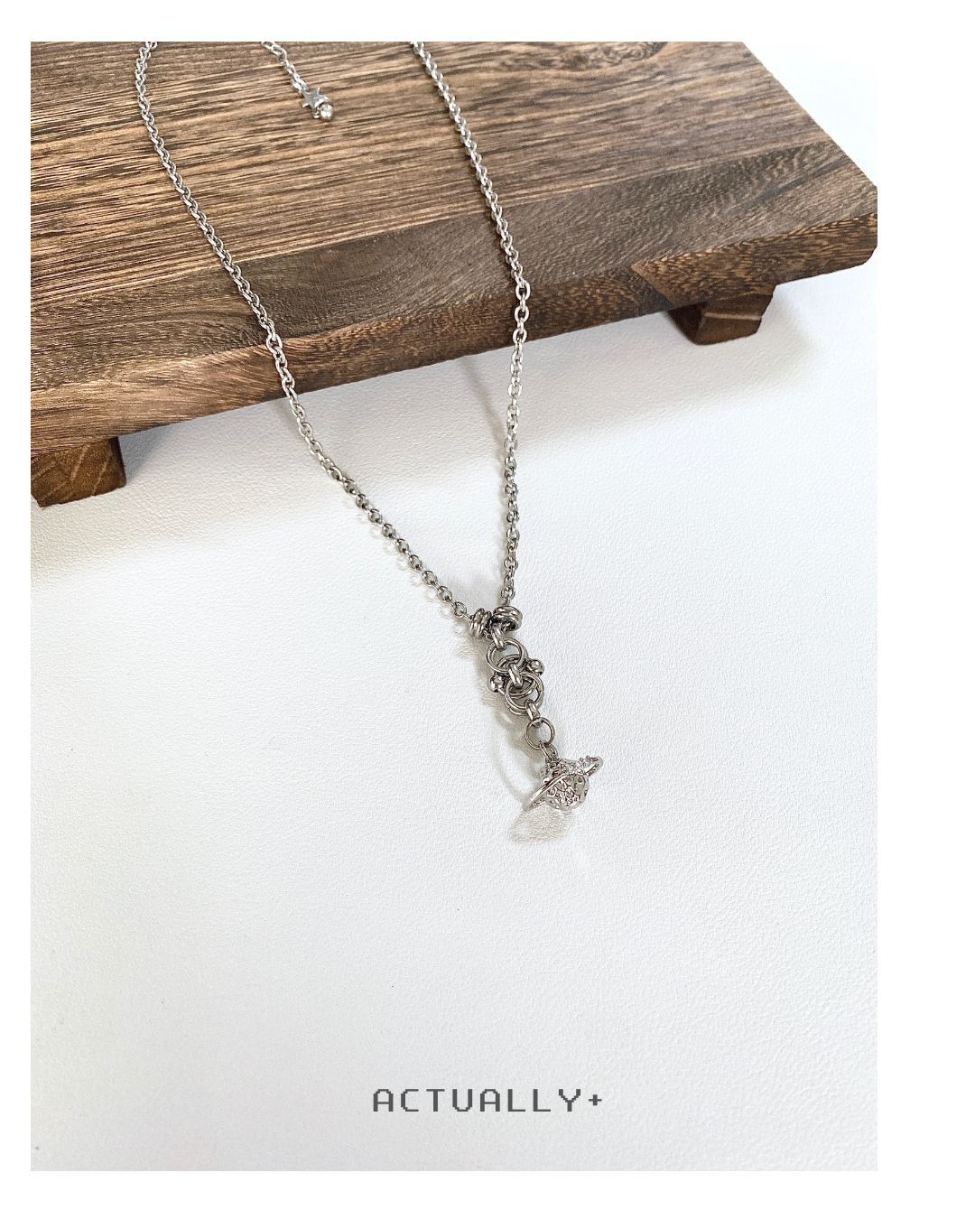 Actually Select  | No.197 小宇宙 | 個性 Y2K 宇宙 鈦鋼鍊 項鍊 禮物