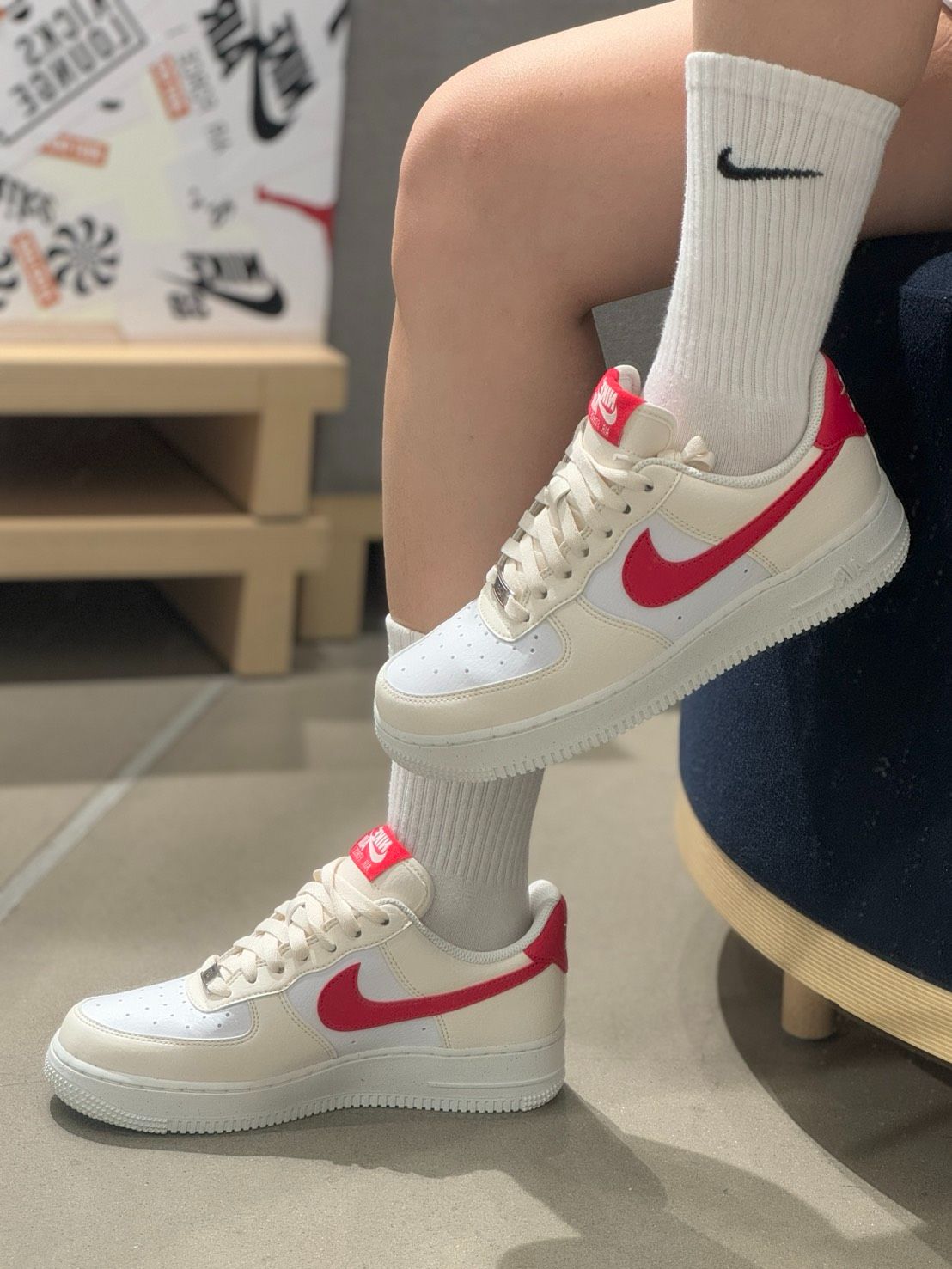 ＜預購＞NIKE AIR FORCE 1 櫻桃紅 DC9486-109