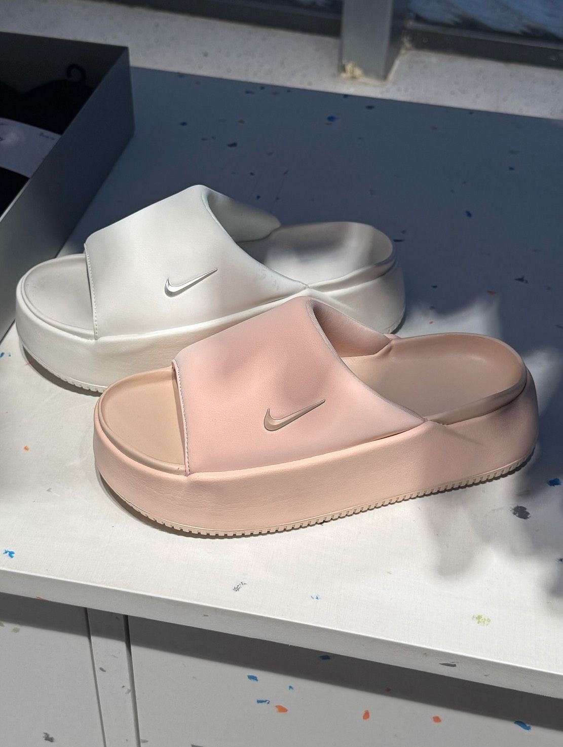 ＜預購＞ NIKE 厚底拖鞋