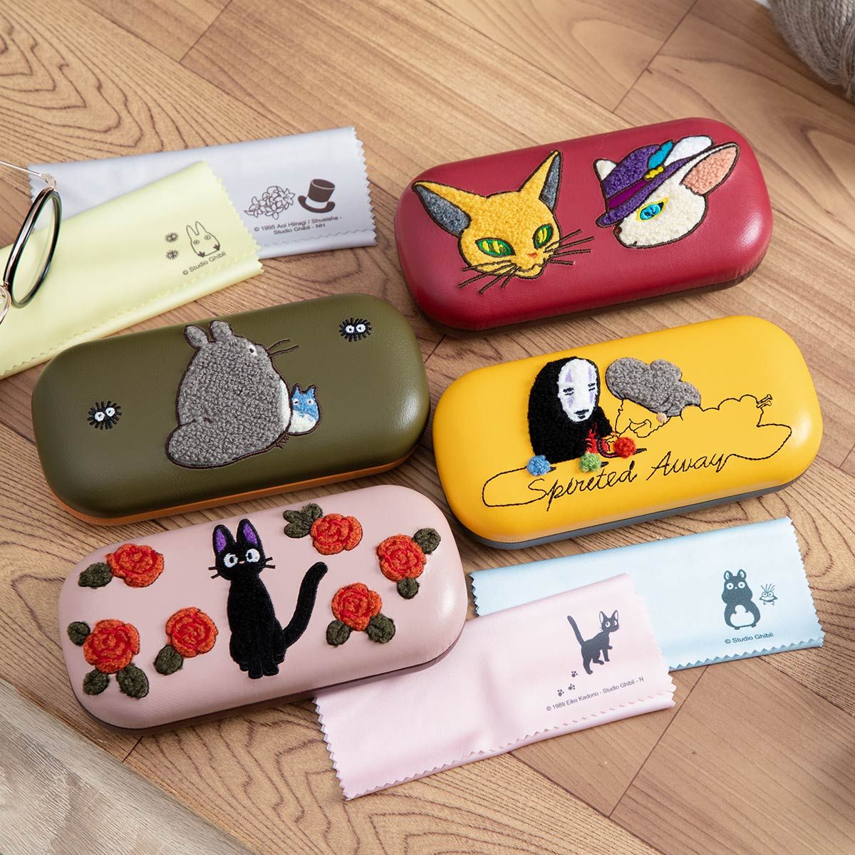 吉卜力工作室｜羊毛刺繡眼鏡盒