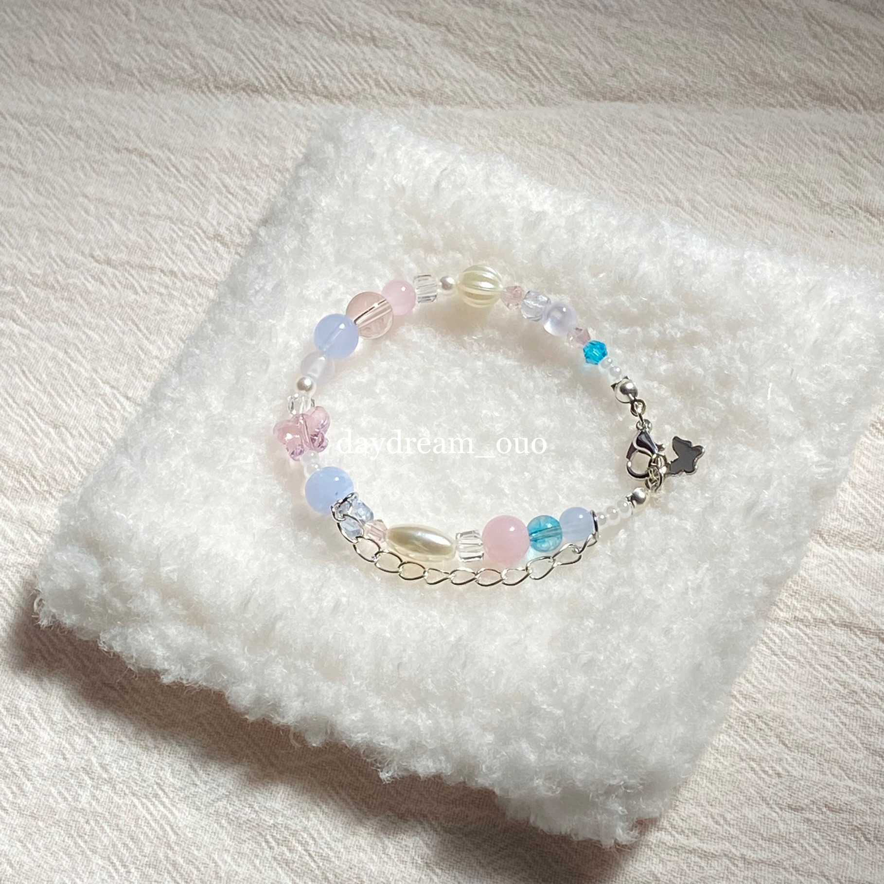 蝴蝶之夢🎧♪ْ︎˖⋆︎ 🦋☽⋆ ✧˚🎀 ⊹꙳
