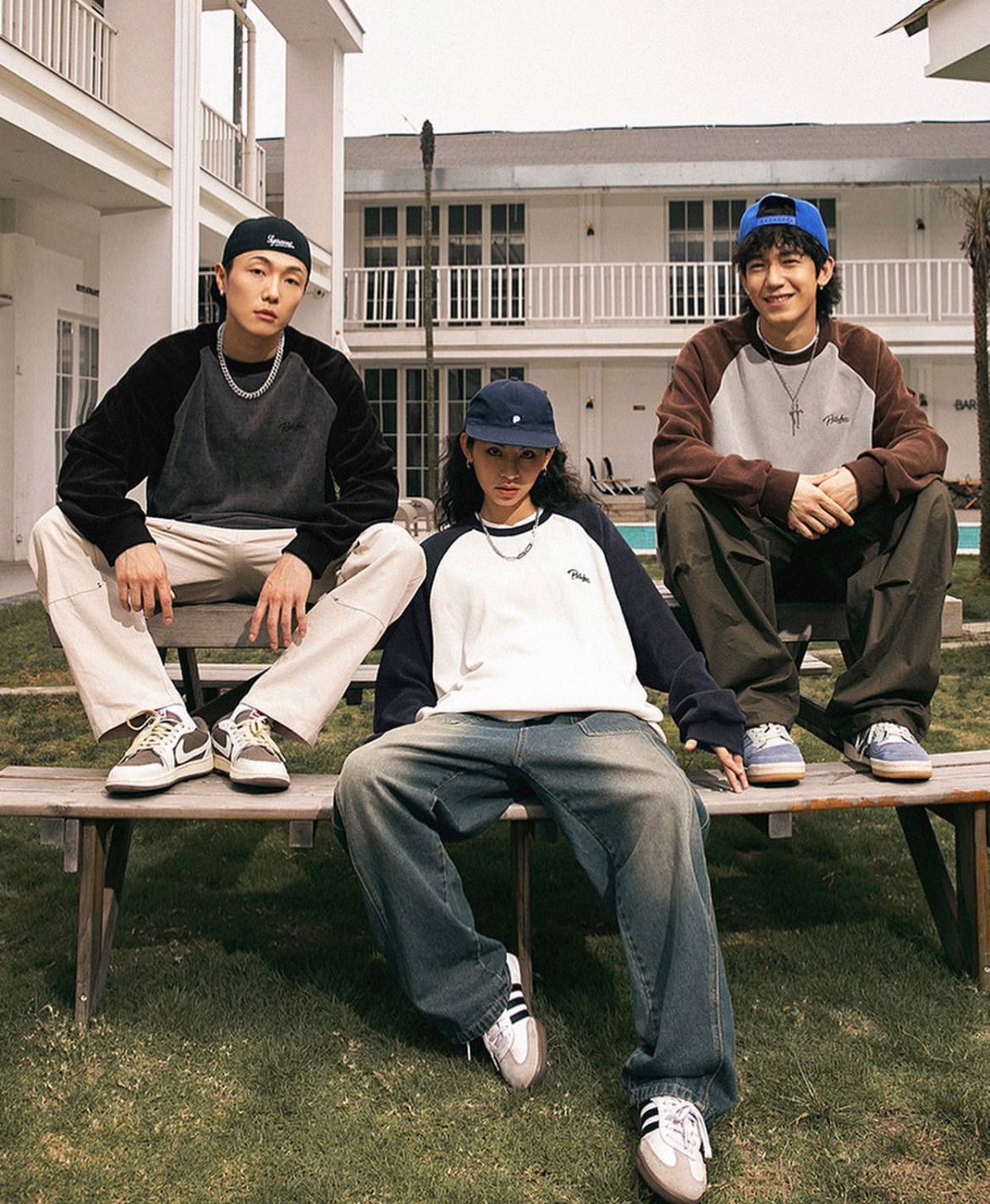 客訂 燈芯絨撞色大學踢+字母寬鬆大學踢