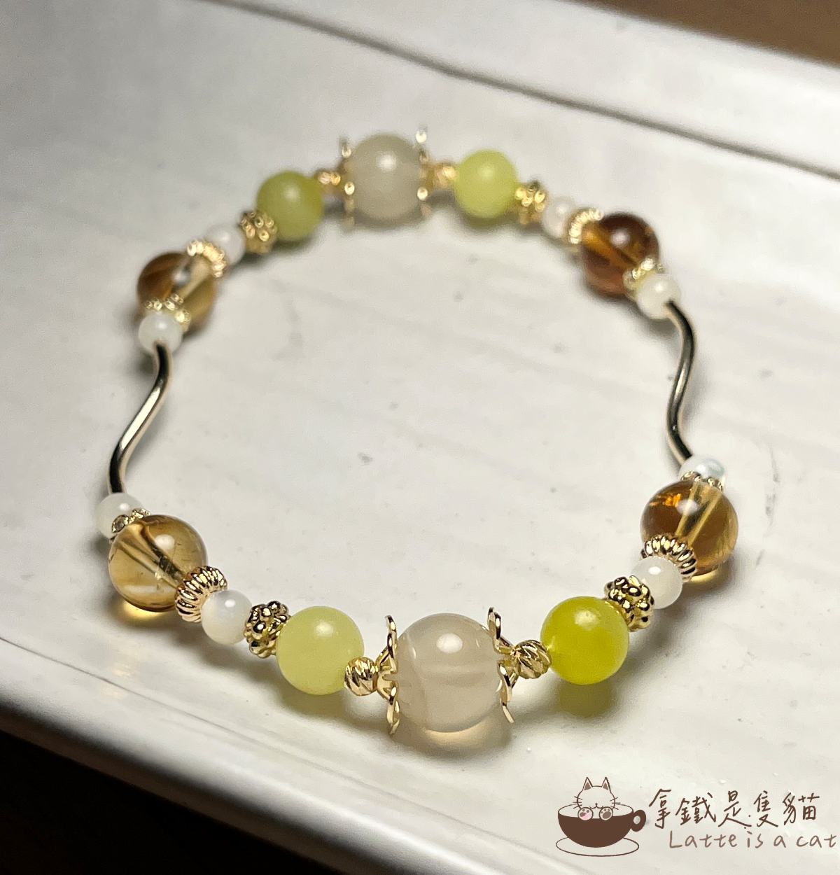 山坡上的夕陽☀️｜純水晶｜手鍊｜手串｜白月光｜戀人之石｜菜花玉｜黃水晶｜白貝