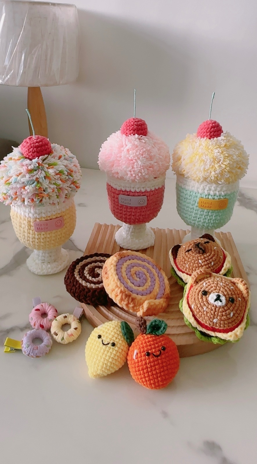 檸檬吊飾+粉色甜甜圈髮夾