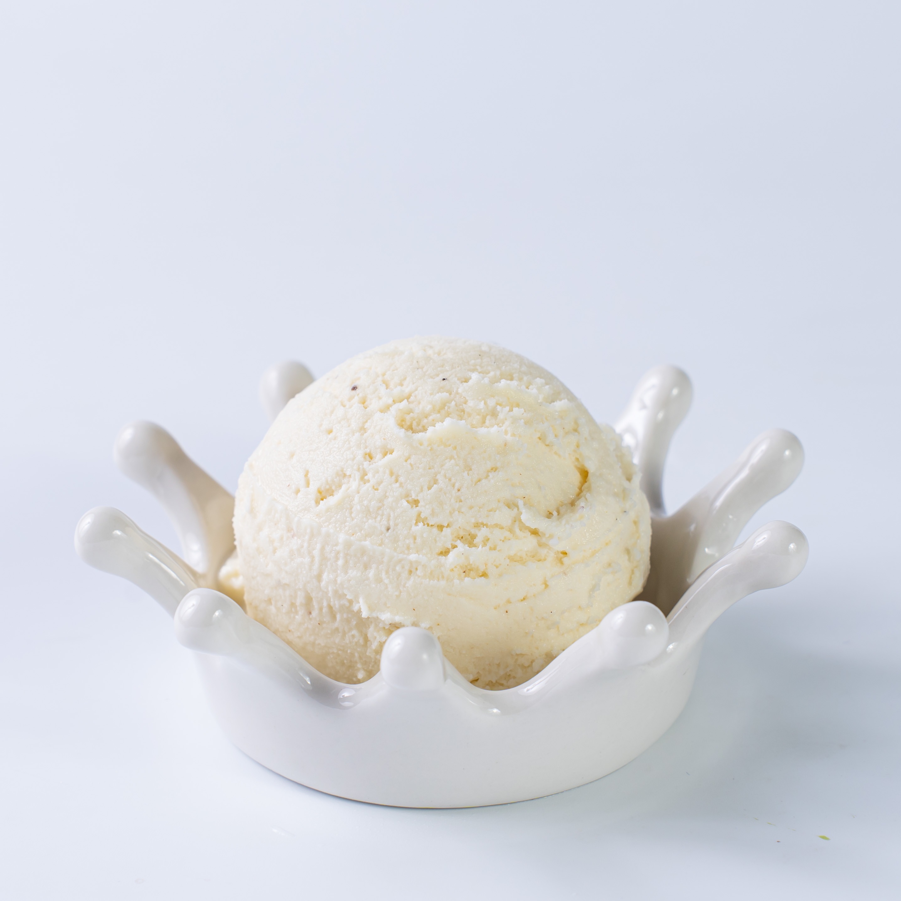 香草冰淇淋 ✅兩種選擇：家庭號/個人杯