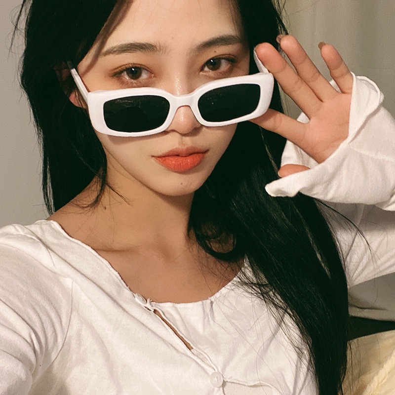 小框方形墨鏡