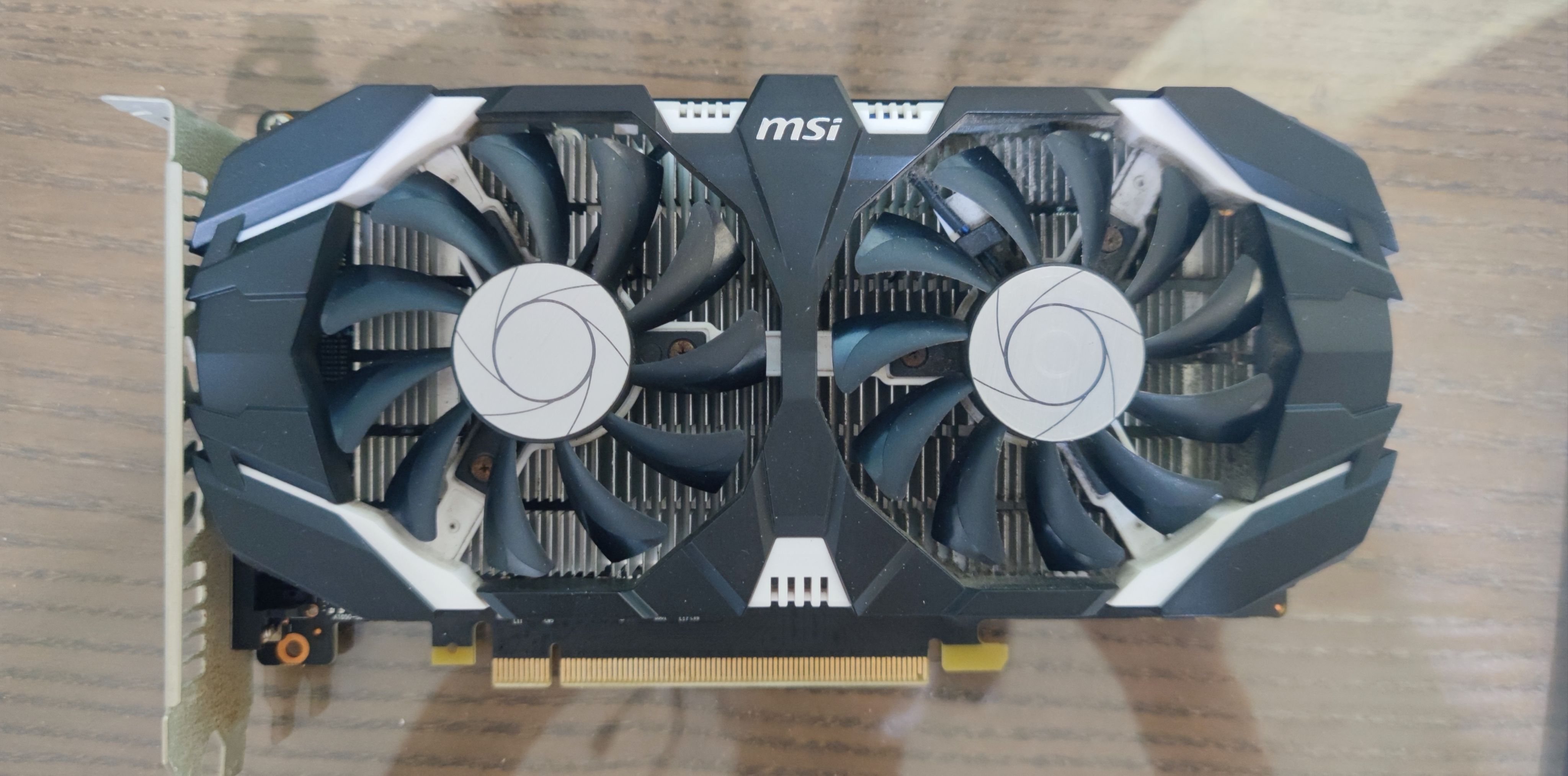 微星GTX1050 ti