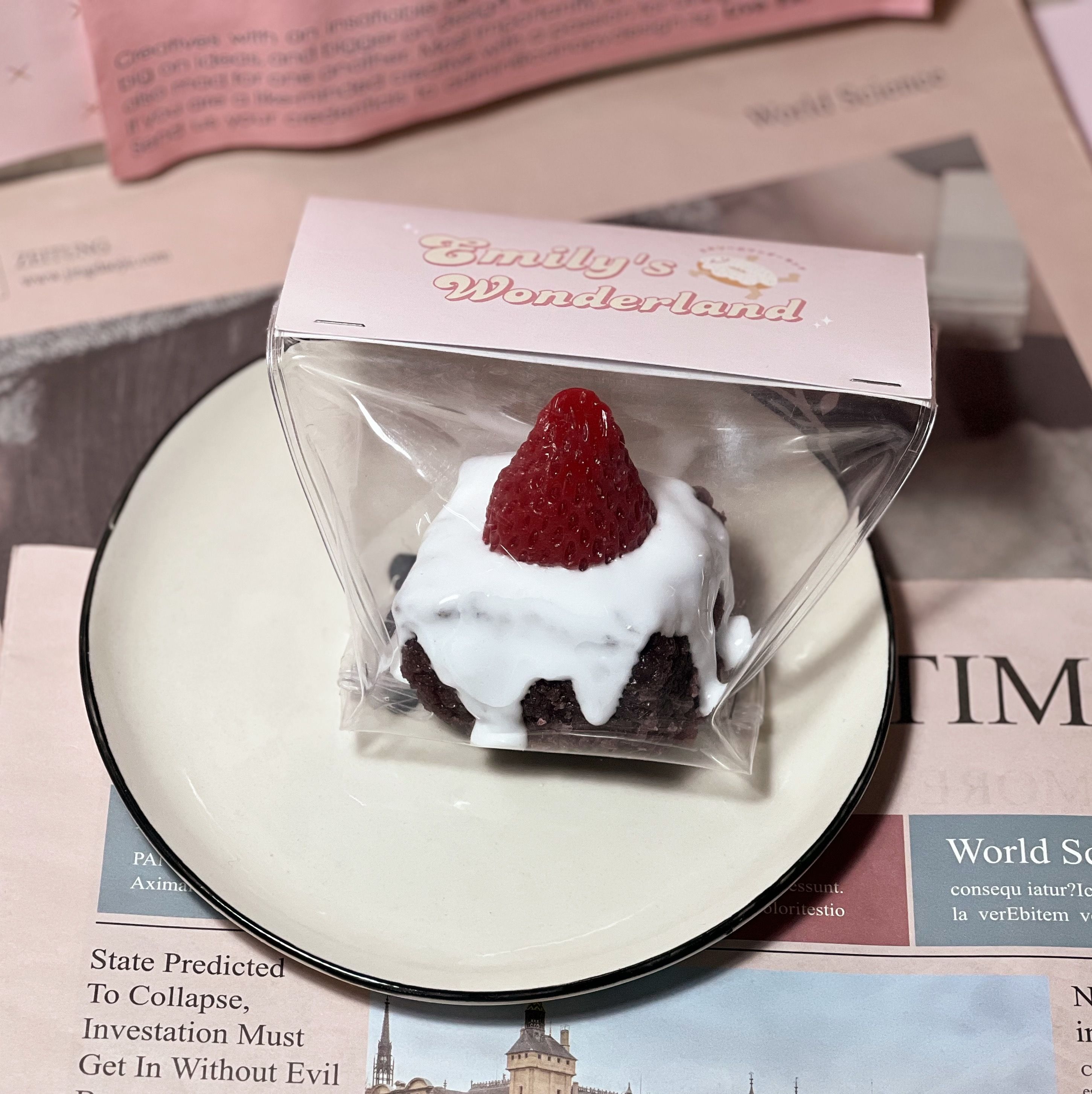 ฅ 艾蜜莉的遊樂園 ฅ 奶油感 布朗尼蛋糕系列 硅膠 矽膠捏捏 食物捏捏