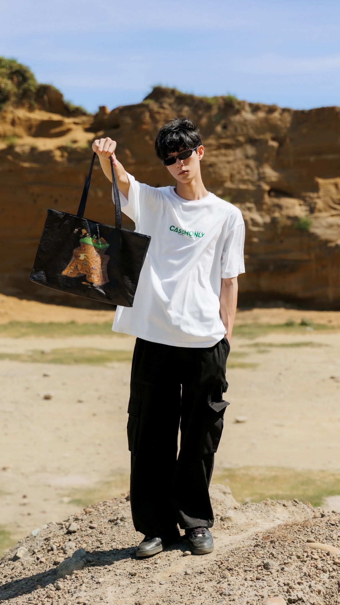 Cashonly Clothing 24 S/S -Silent Carriers Tote bag