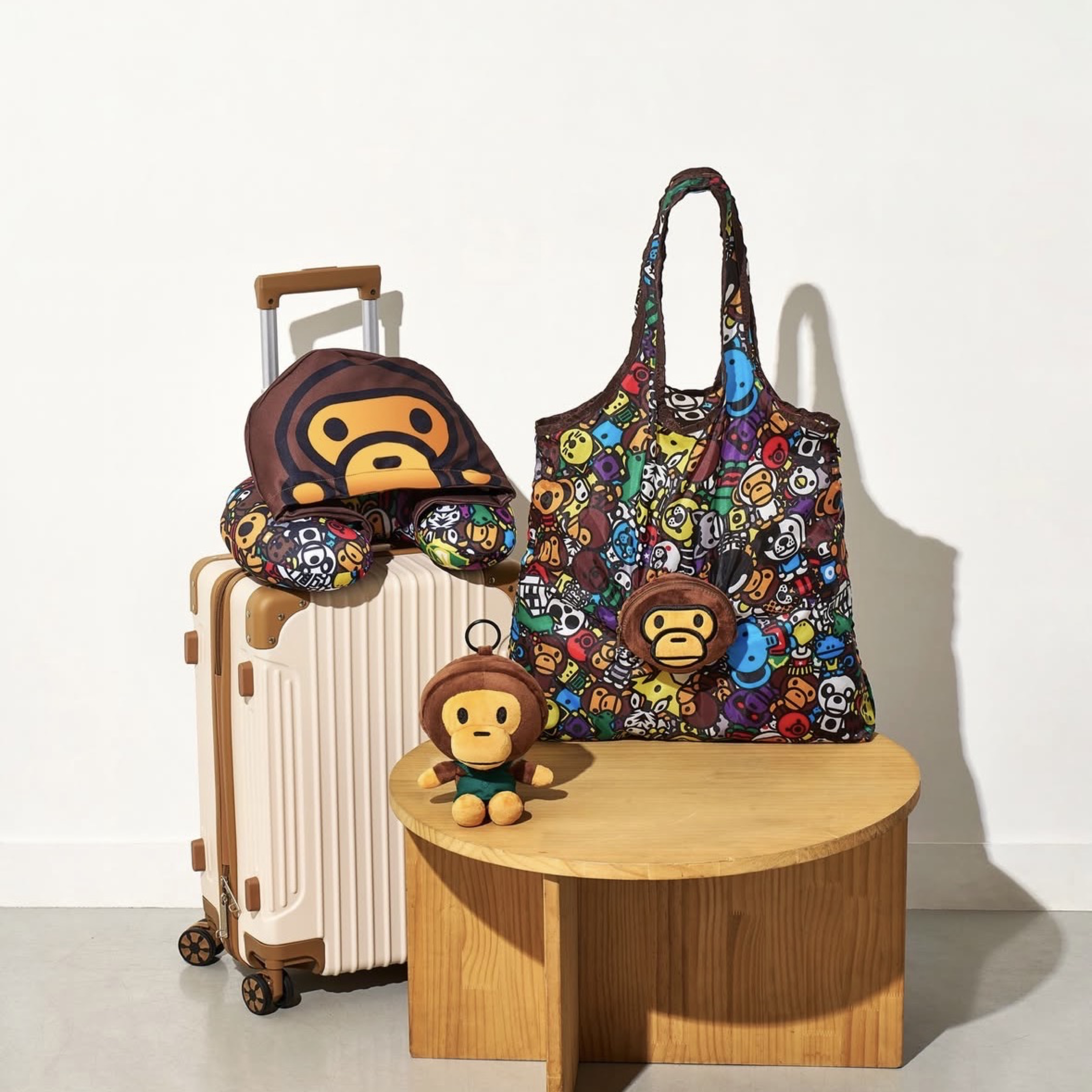 韓國星巴克Baby Milo 聯名旅行枕頭跟購物袋 代購中