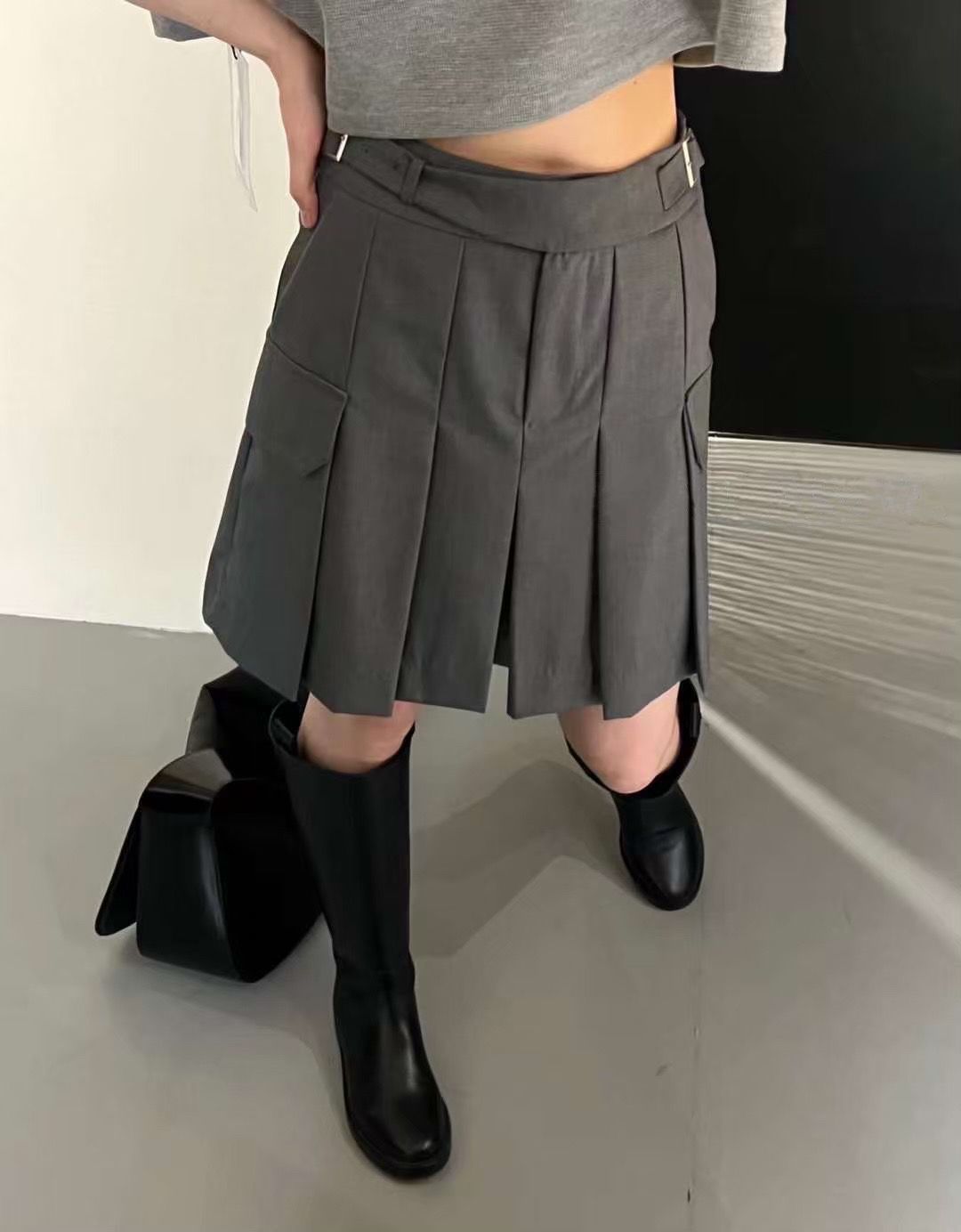 韓版灰色百摺短裙