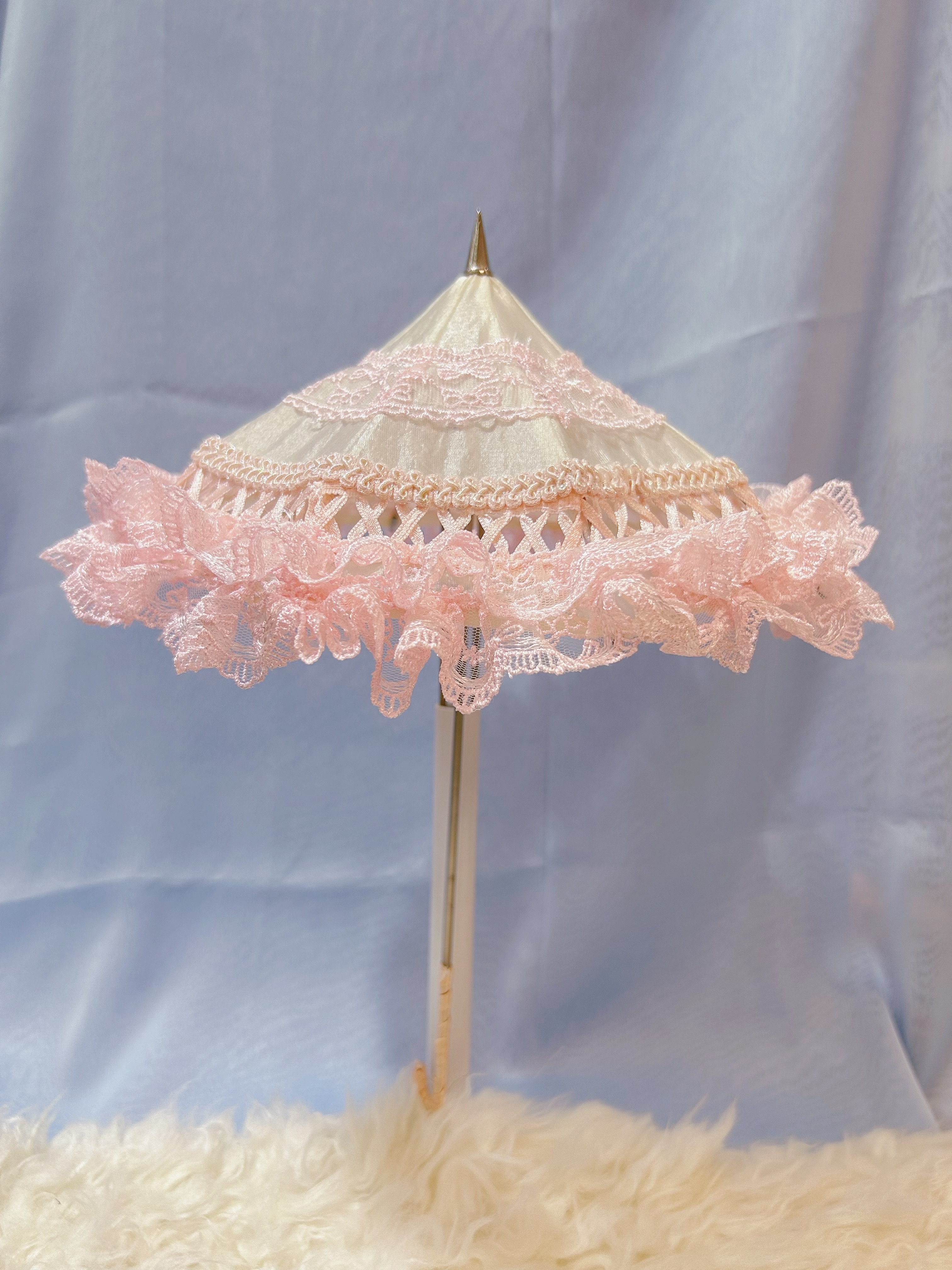 寶塔傘-少女情懷