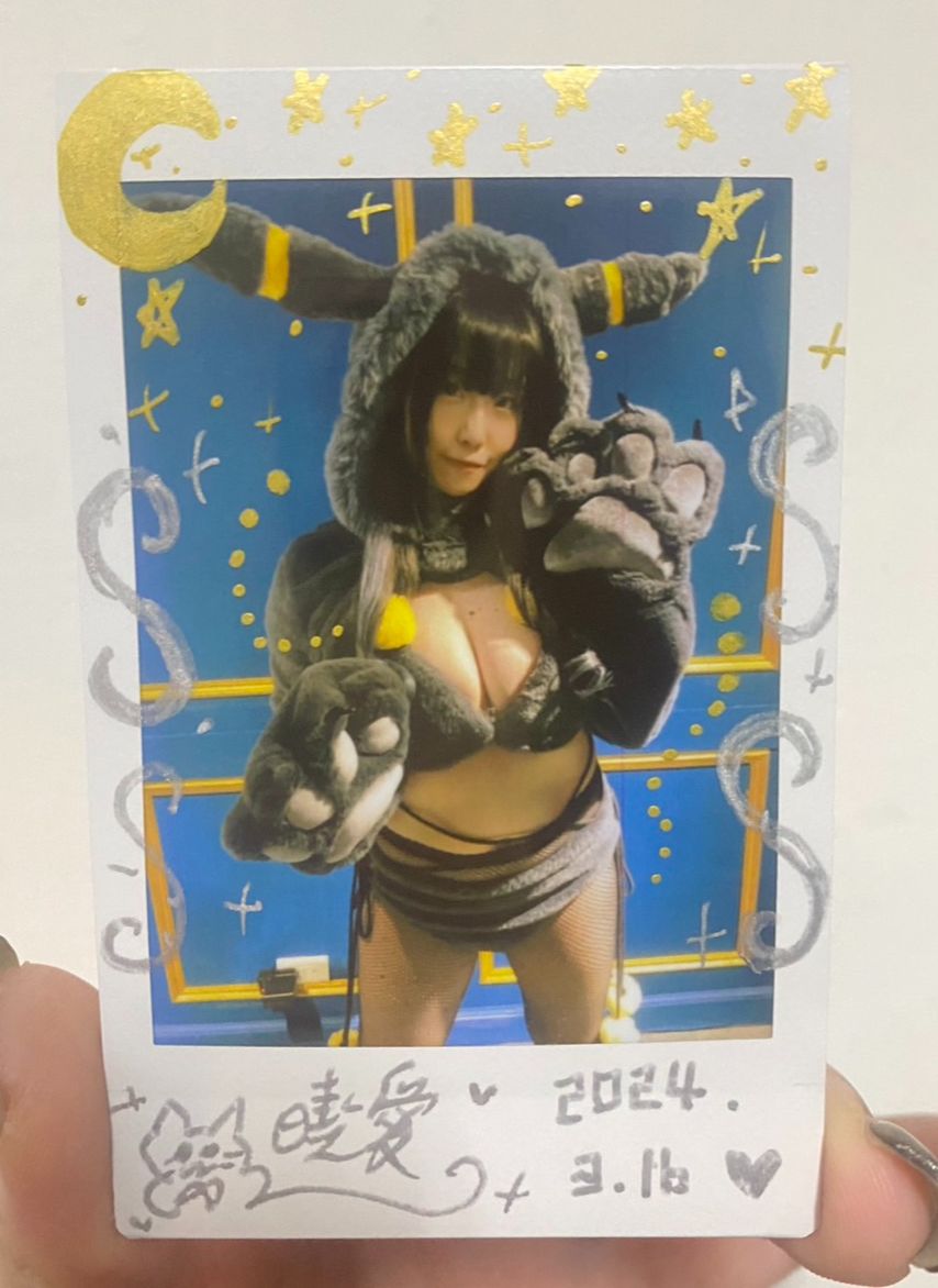 （賣完 已絕版）曉愛✦ 月亮伊布 🌙 拍立得 ✞ （照片隨機 首圖繪圖為範例 純手繪）