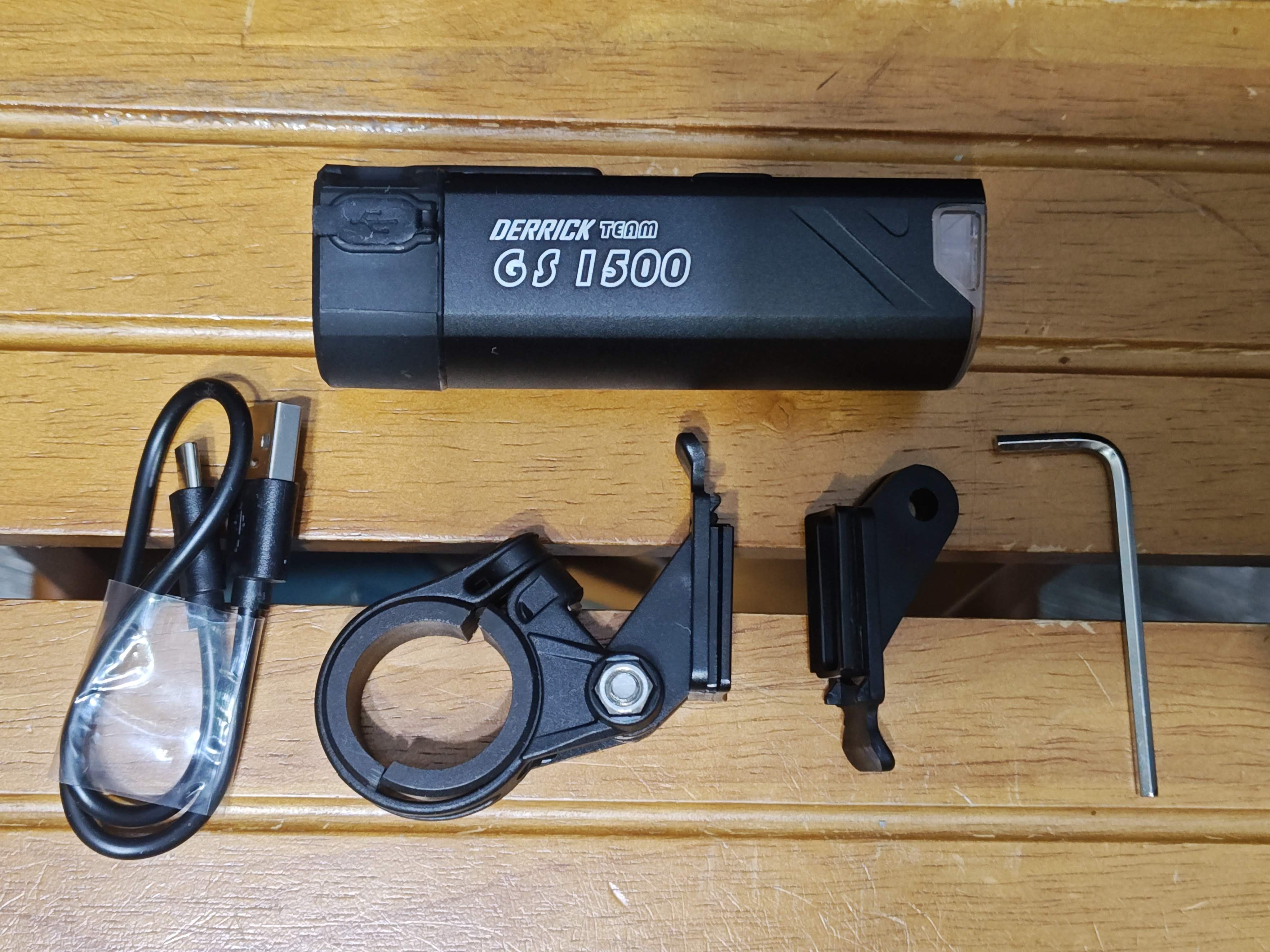 [車狂之家] DK 1500 防眩光 高亮度 自行車用 車前燈 [Tyep-C 充放一體接口]