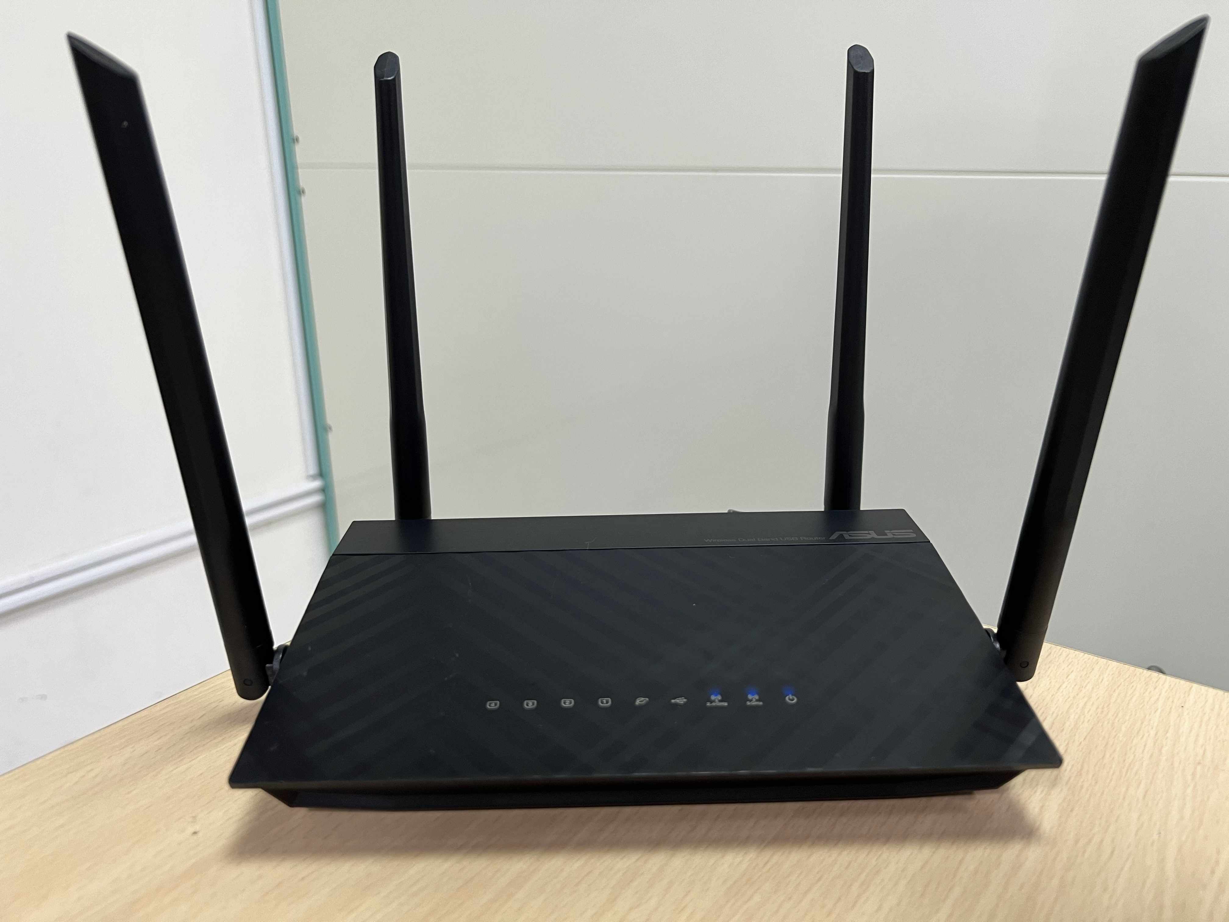 華碩 ASUS RT-AC1200 AC1200 雙頻無線WI-FI分享器 路由器