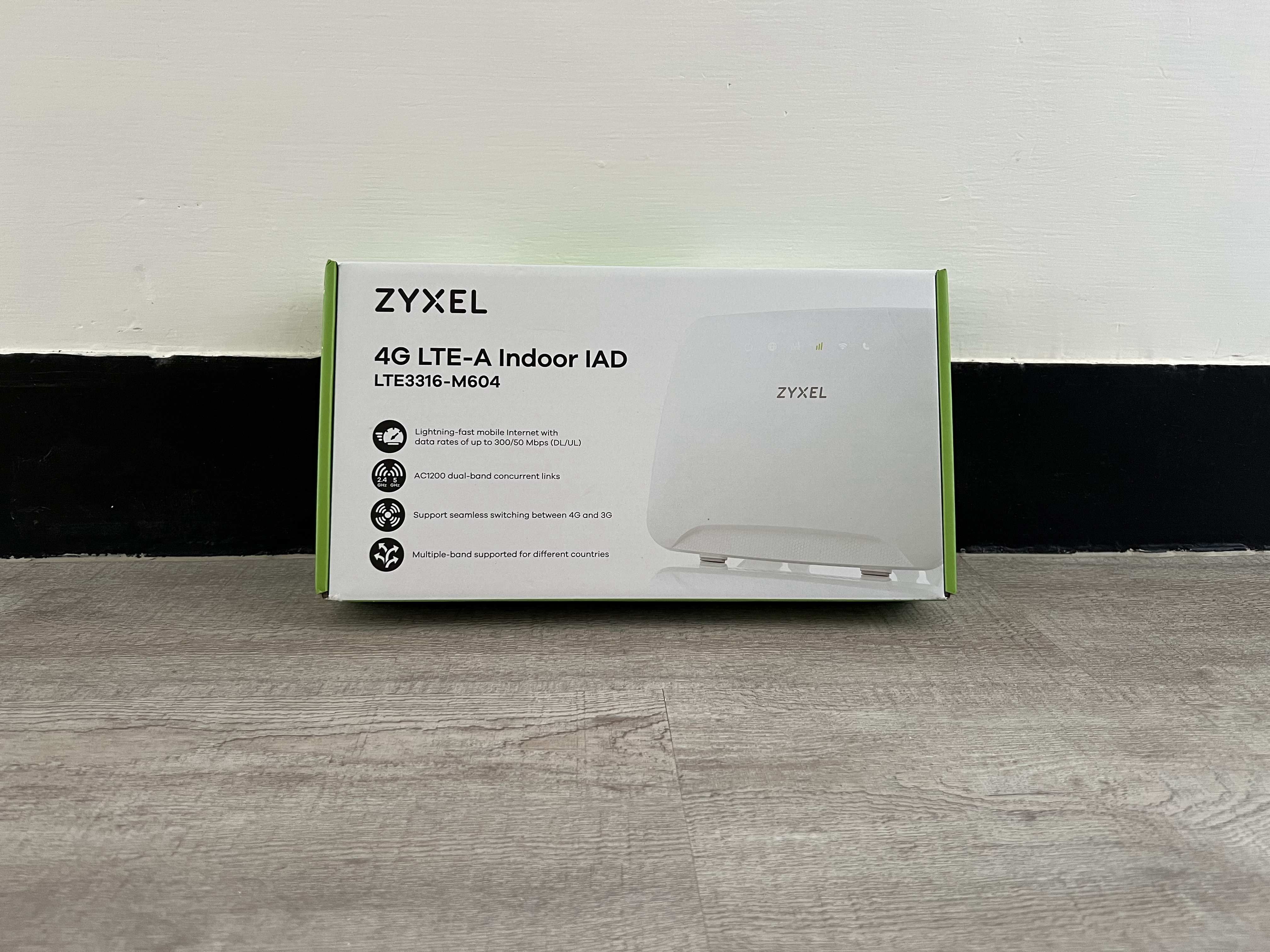 全新 合勤 Zyxel LTE3316-M604 公司貨 2CA 4G LTE Wifi分享器 路由器 行動網路 插si