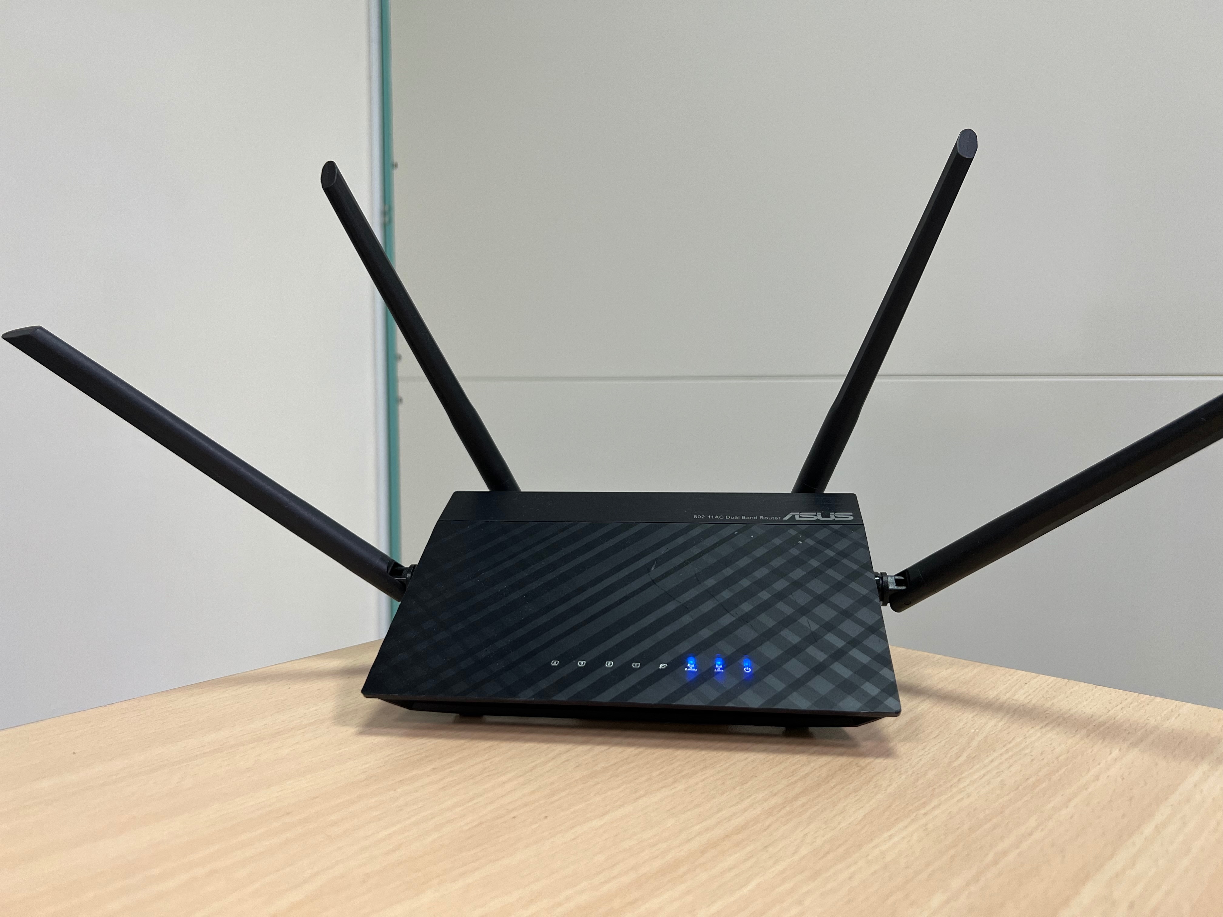 ASUS 華碩 ASUS RT-AC1200 V2 Ai Mesh 雙頻無線WI-FI分享器 路由器