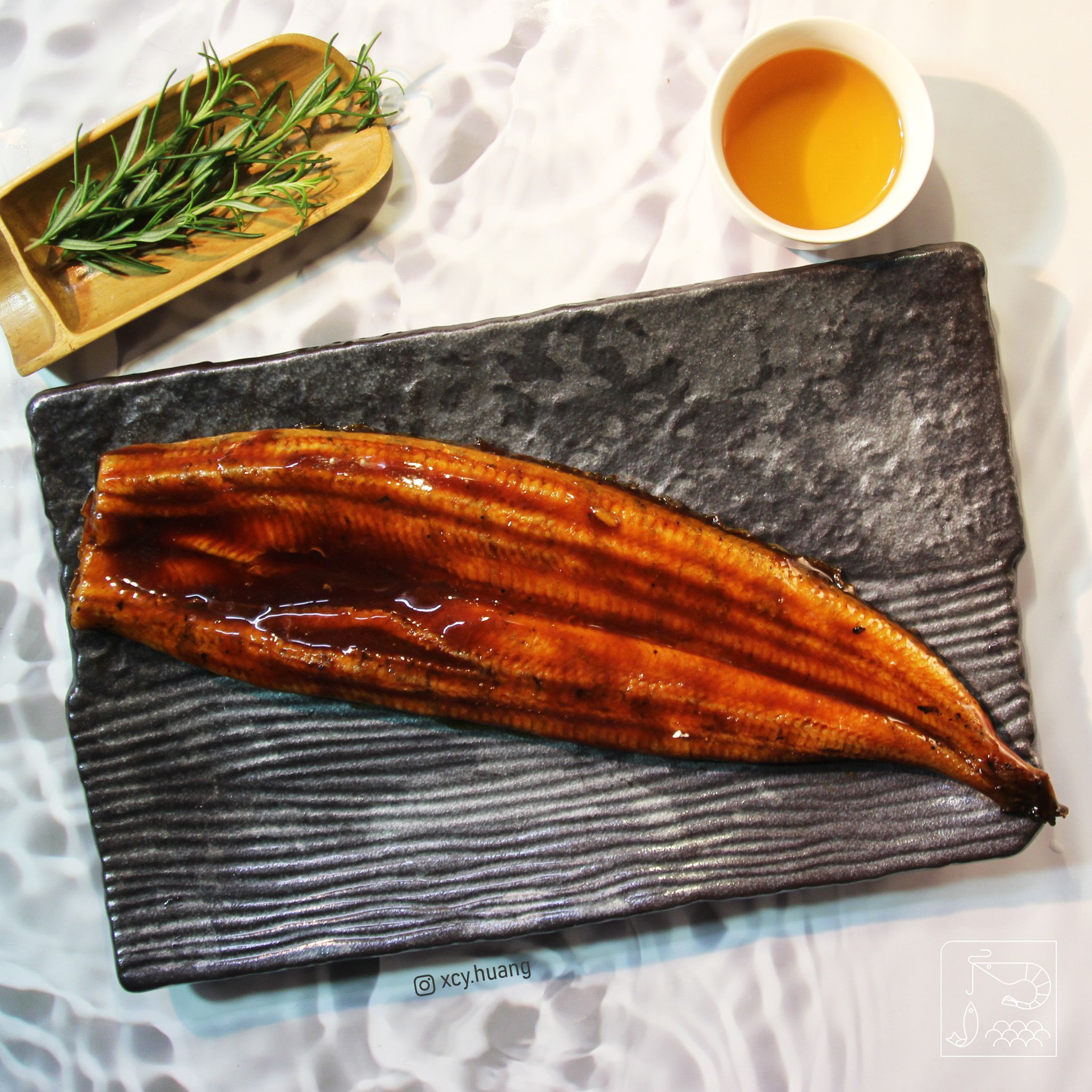 【頂級蒲燒鰻】專業外銷等級・尺寸4片1公斤