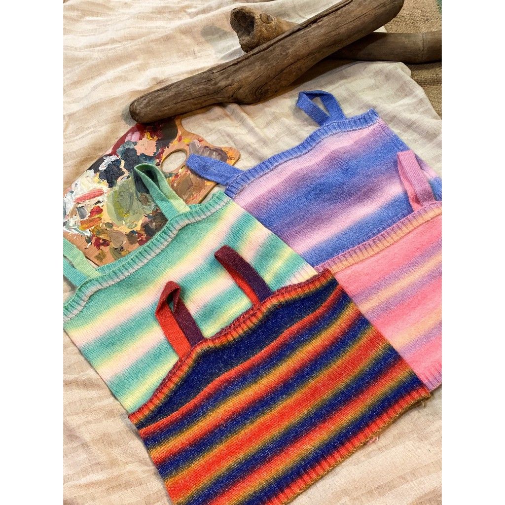 豬肉小姐 復古 日系   多彩 橫條紋彩色短版背心  嬉皮針織彩色造型細肩帶貼身背心