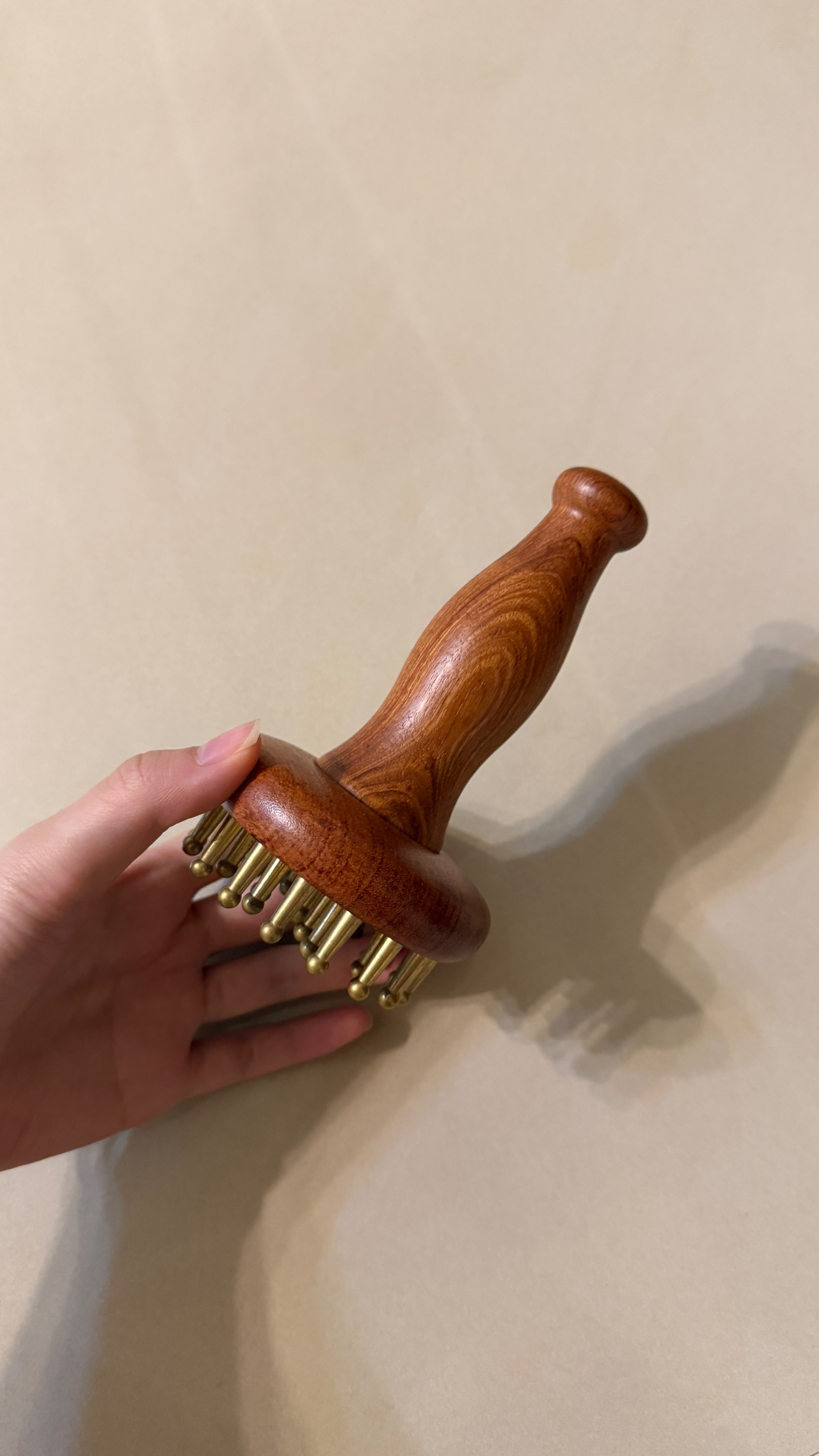 黃銅經絡梳（預購）