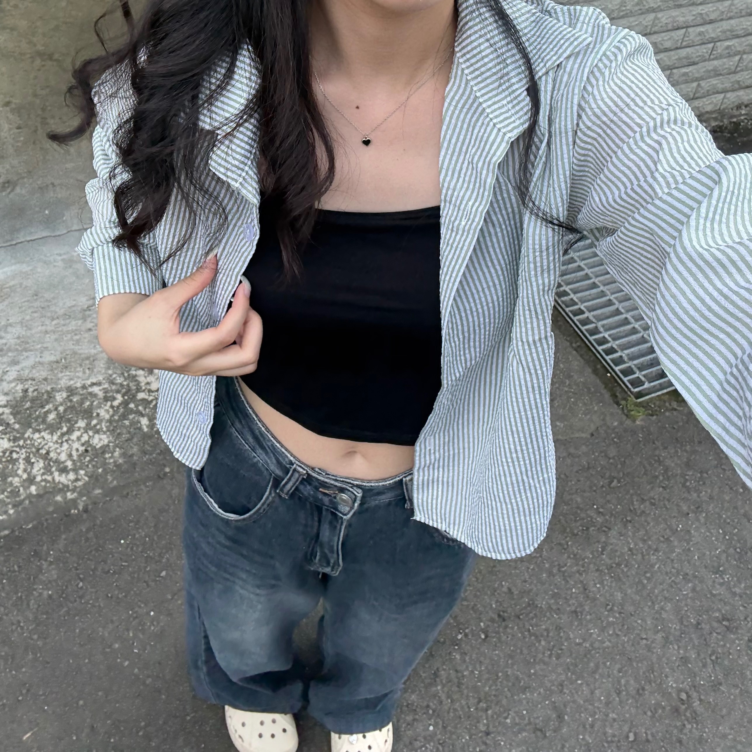 泡泡棉微短版長袖襯衫