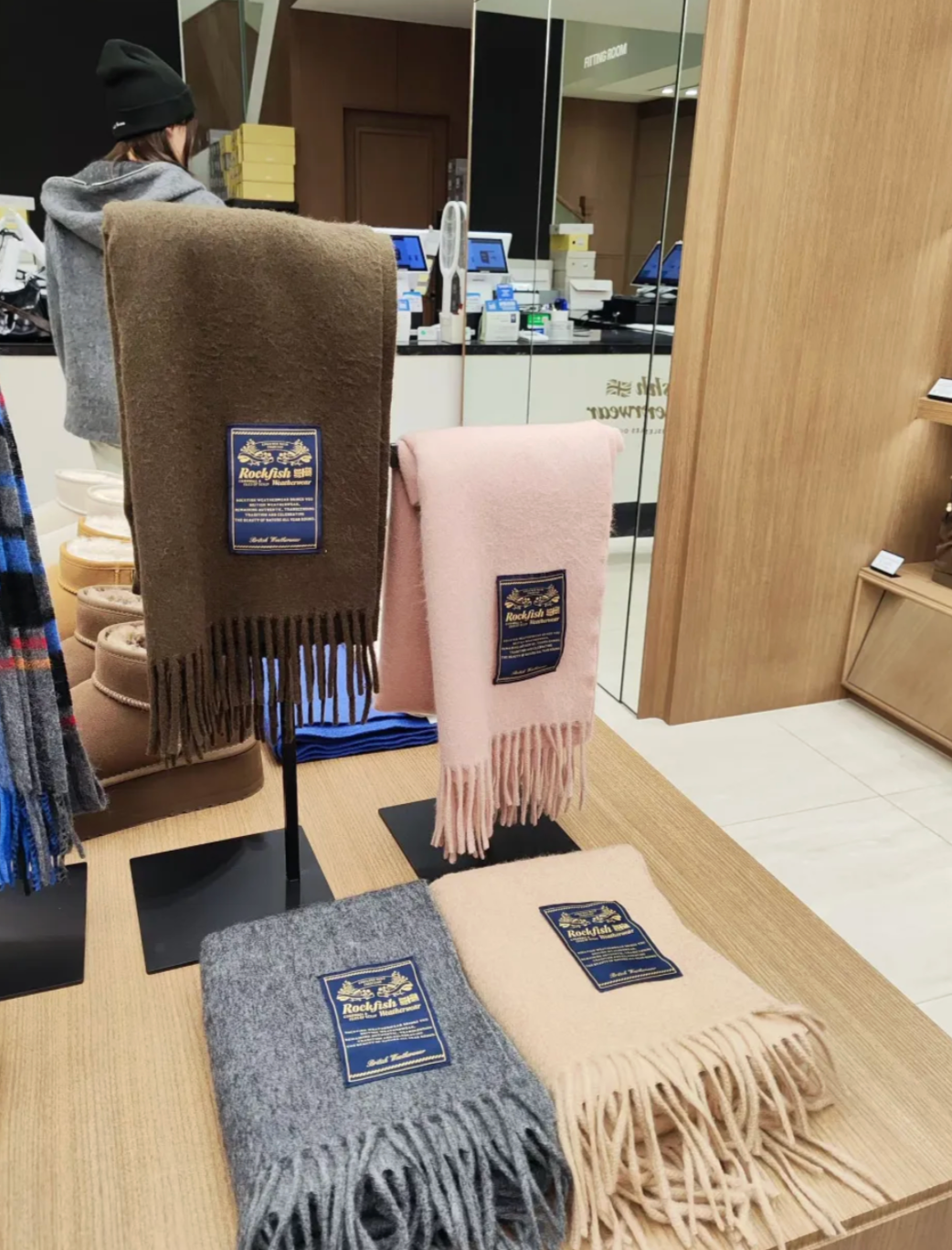 Rockfish 黑標素色圍巾 CLASSIC WOOL MUFFLER - 6 colors