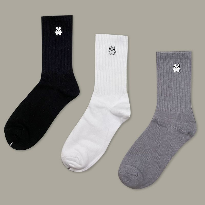 卡奴朋友刺繡襪襪三件組💕黑/白/灰各一色【男女成人均碼】