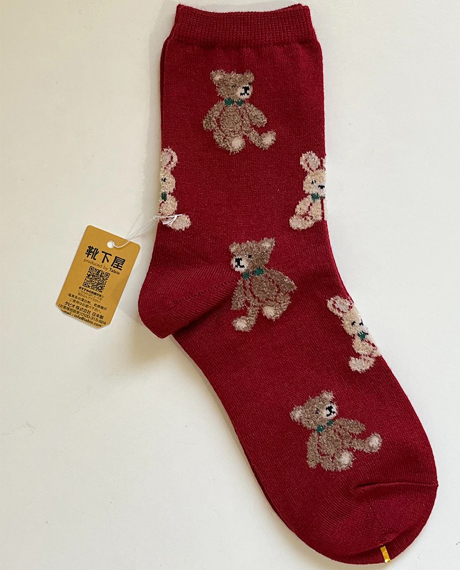 日本帶回 靴下屋 熊熊兔兔紅色短襪 腳長22.5-24.5公分
