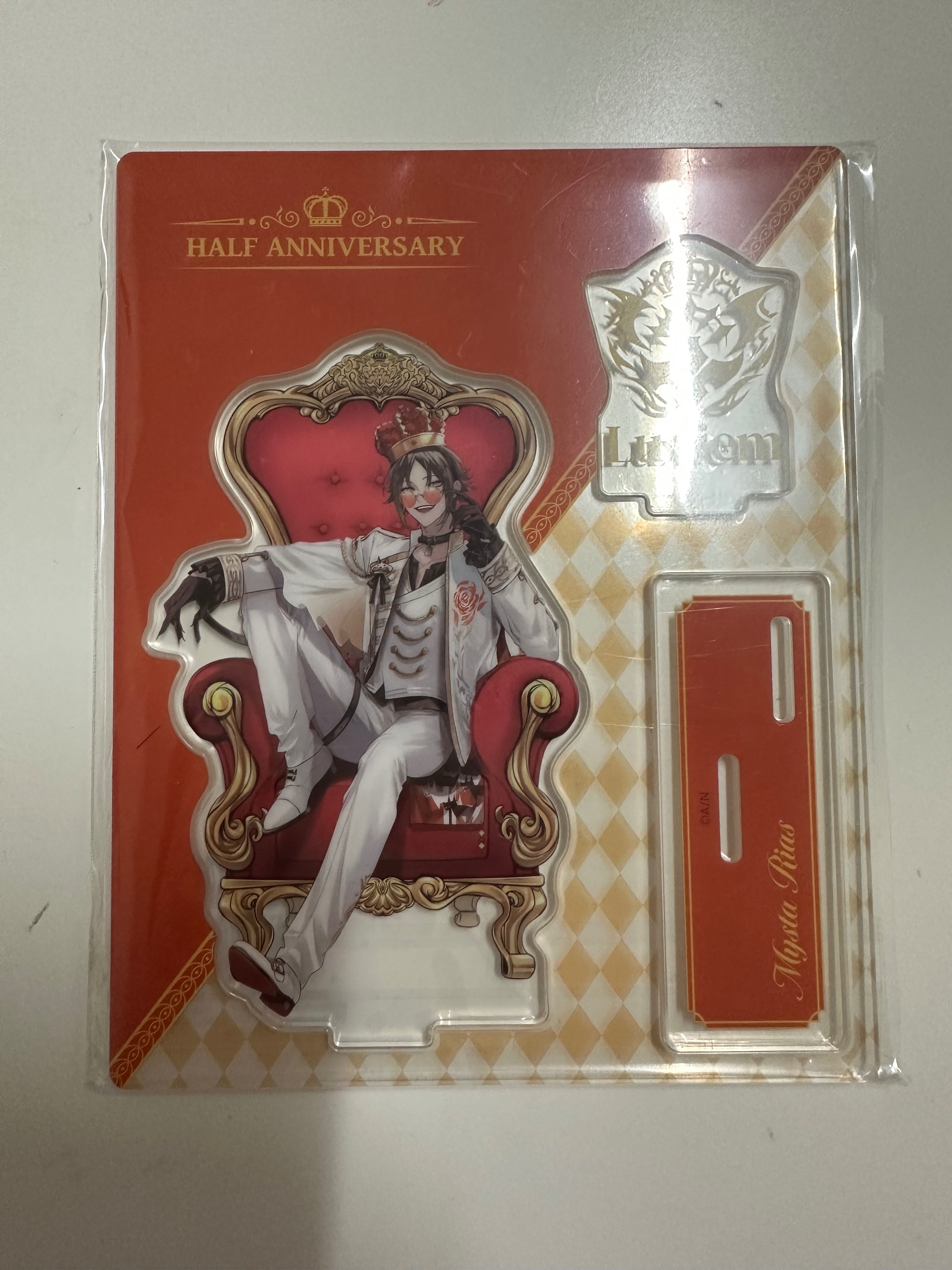 Luxiem 半週年立牌