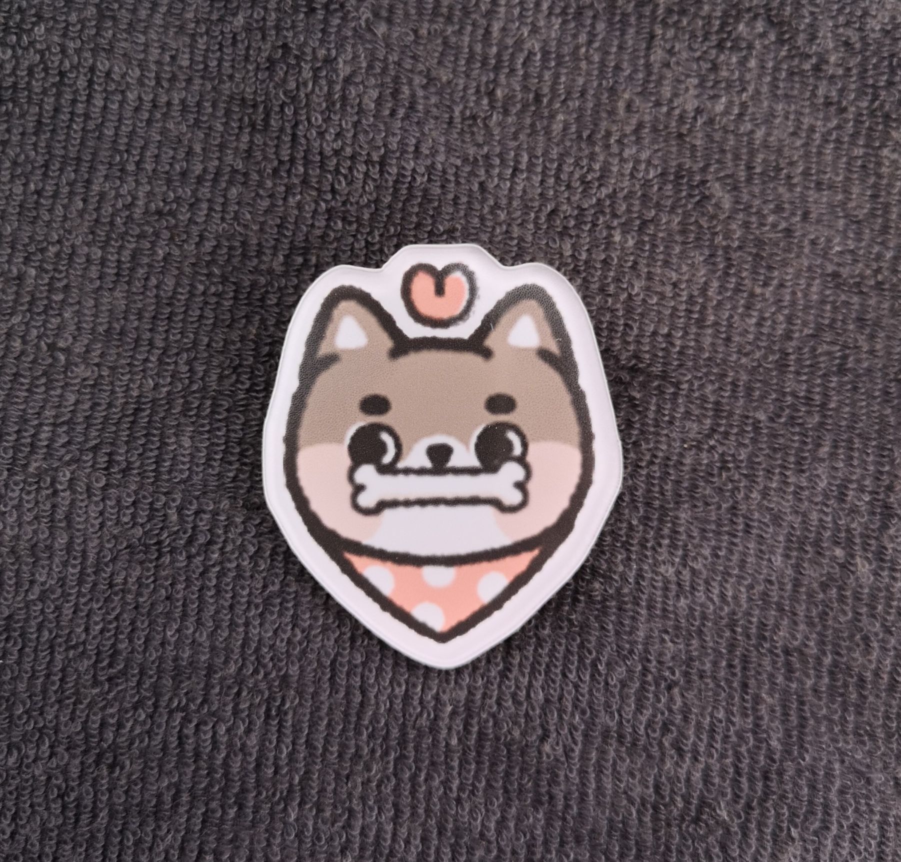 〔裝飾配件 - 糰子星球〕 壓克力別針 - 共1款