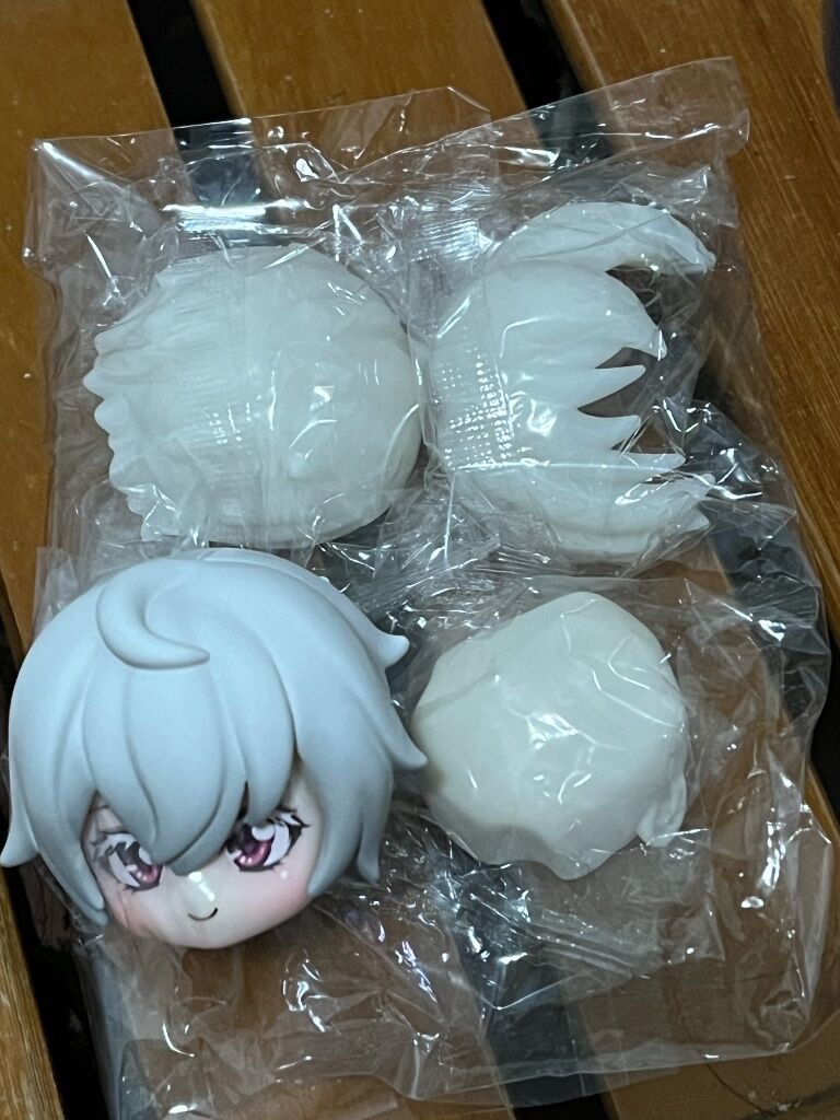 Uf doll 茶飲12分吊卡 牛奶拆售