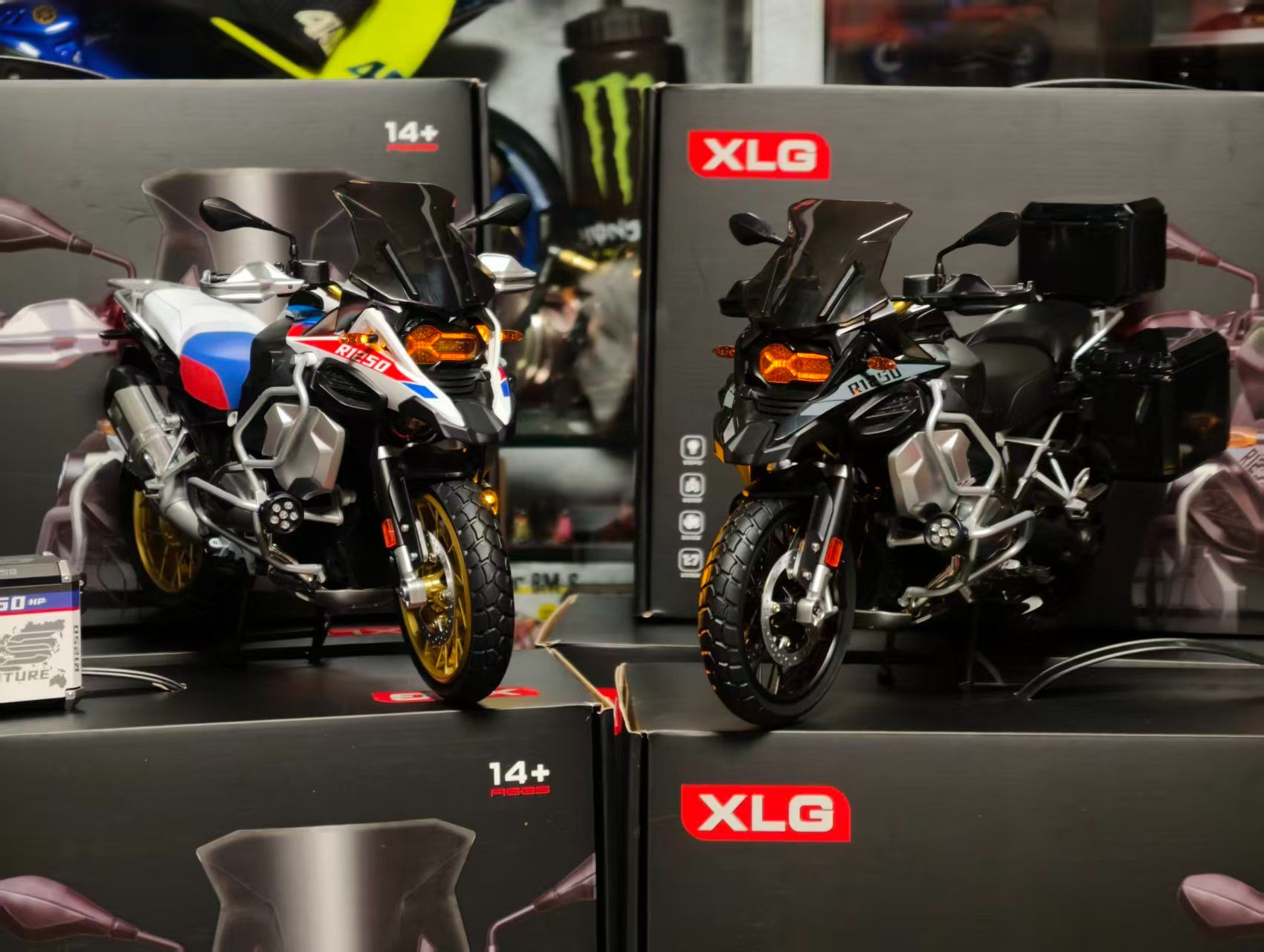 XLG 大比例 可發光 發動 摩托車玩具系列