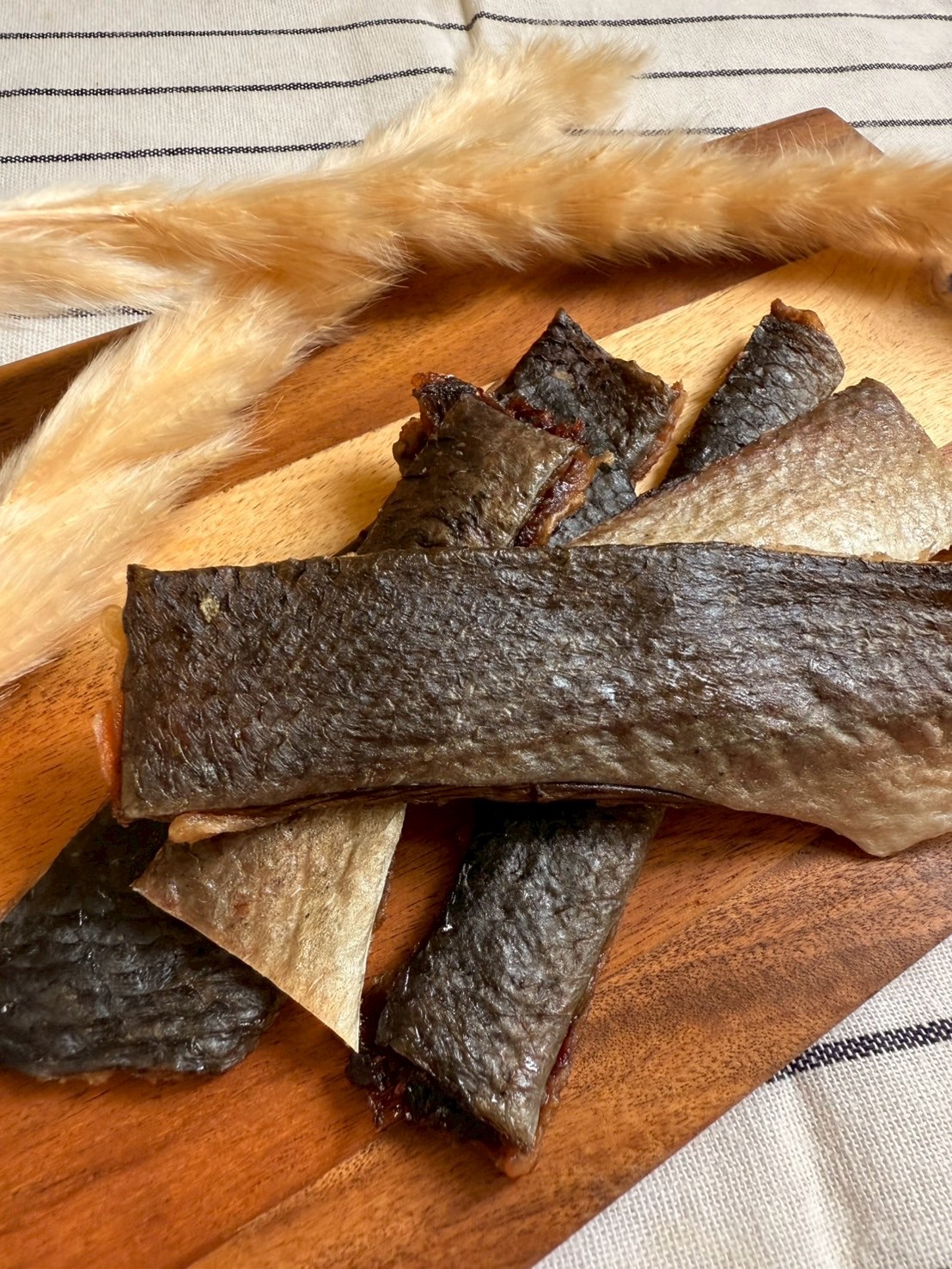 金脆魚皮片 虱目魚皮 🐾初見寵物100%手工零食 天然海鮮零食 高鈣零食 無添加寵物零食 寵物零食 狗零食 貓零食