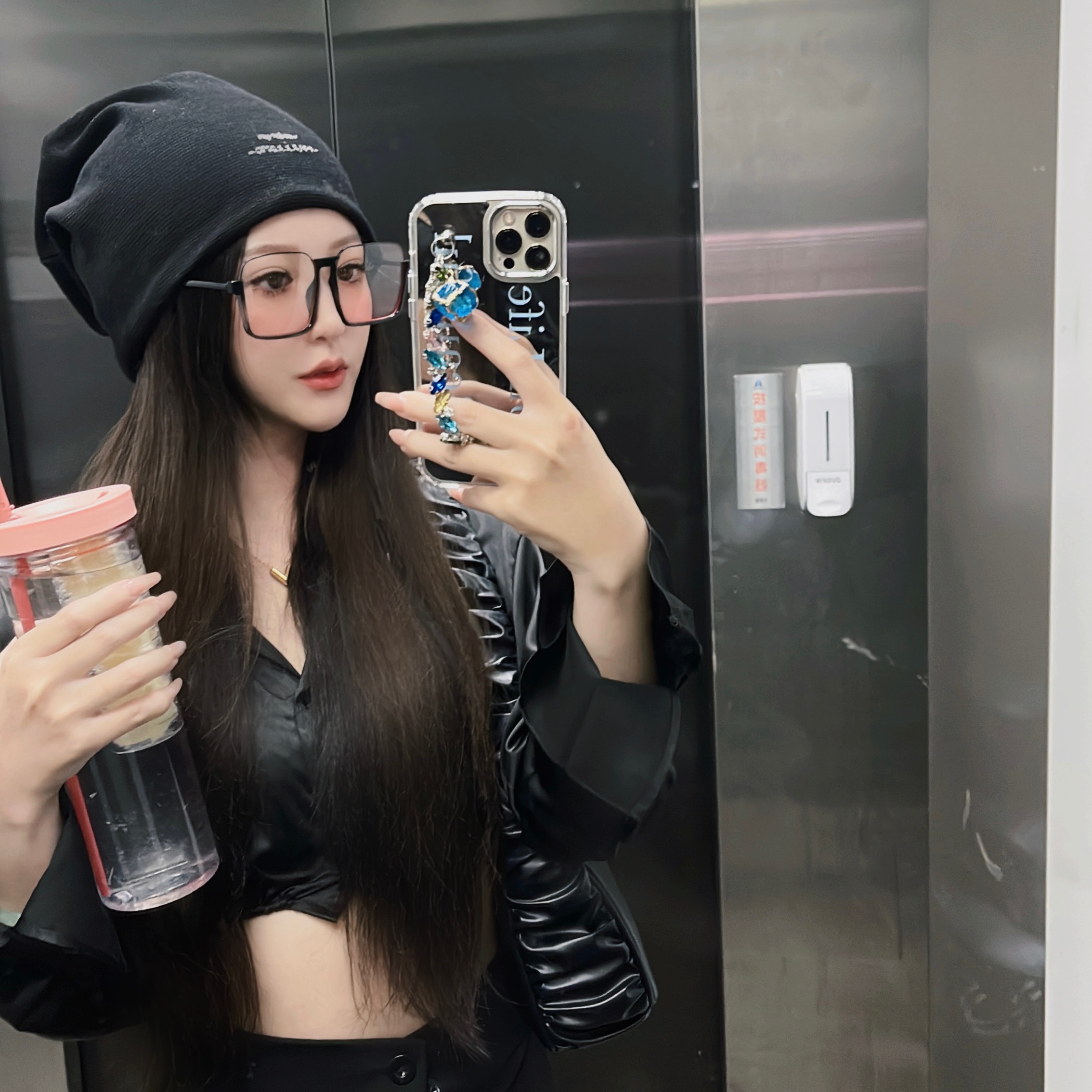 現貨 / 黑框腮紅墨鏡 🧃