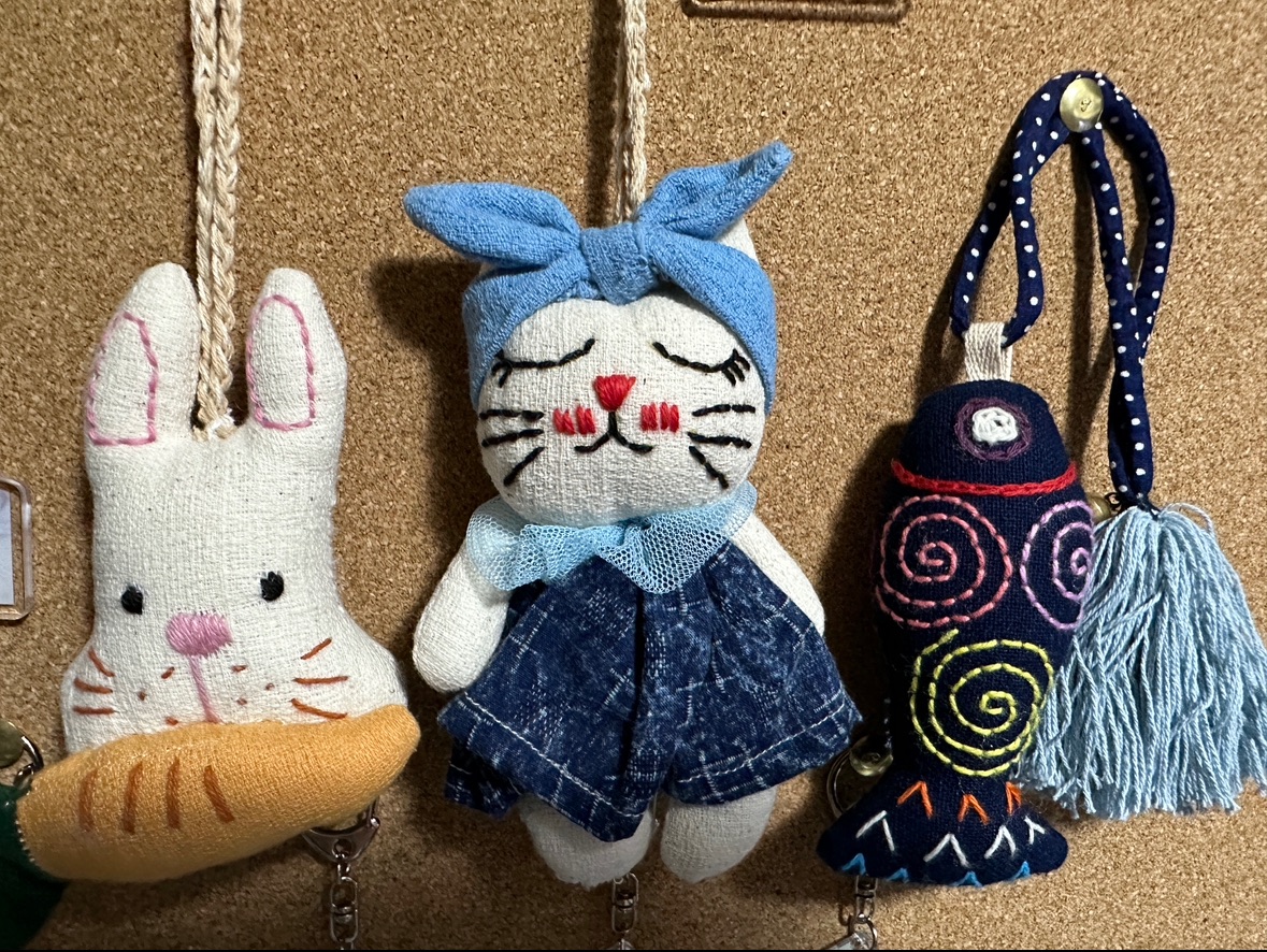 清邁手作娃娃吊飾