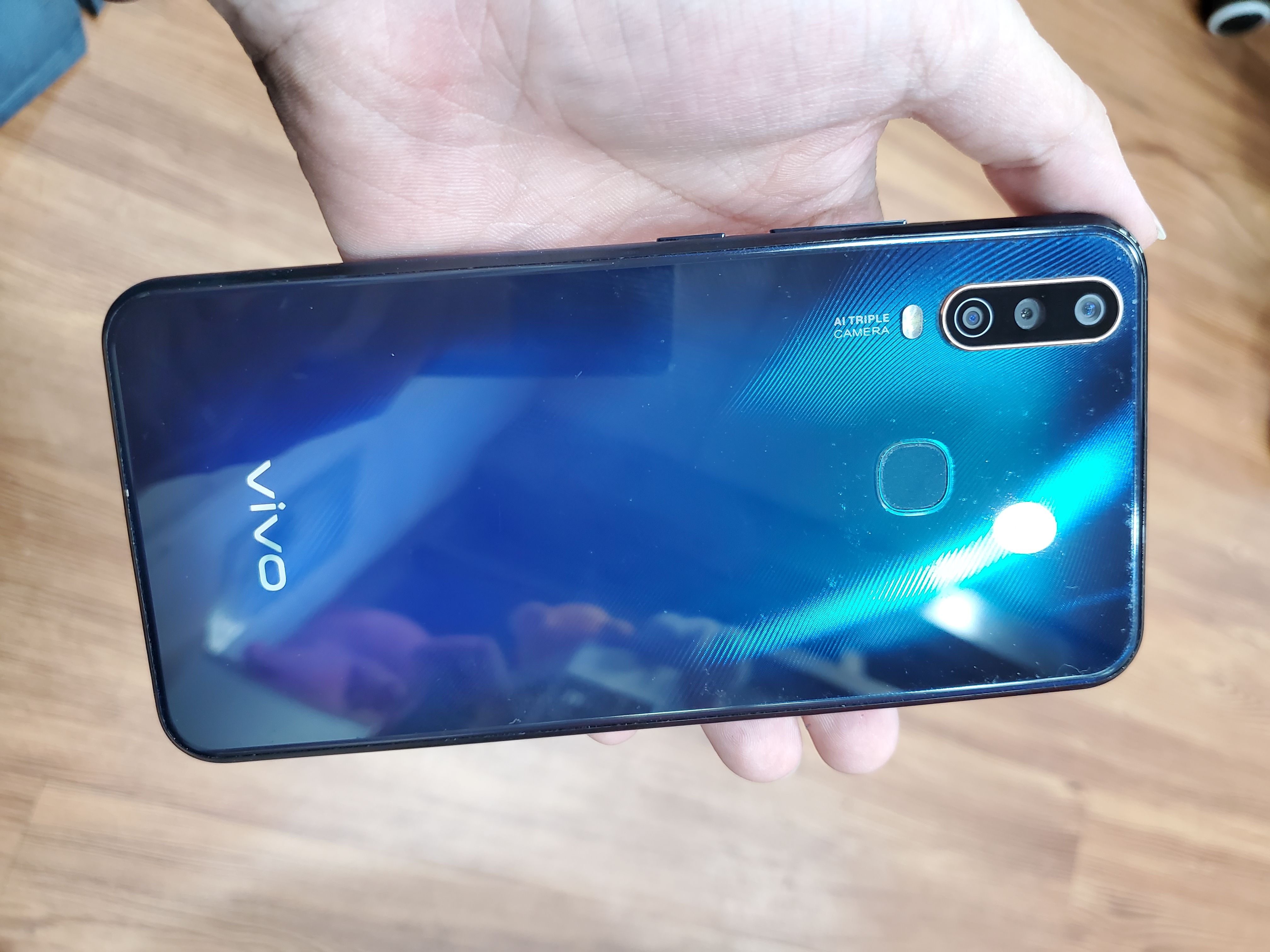 【販售中古機】Vivo Y15