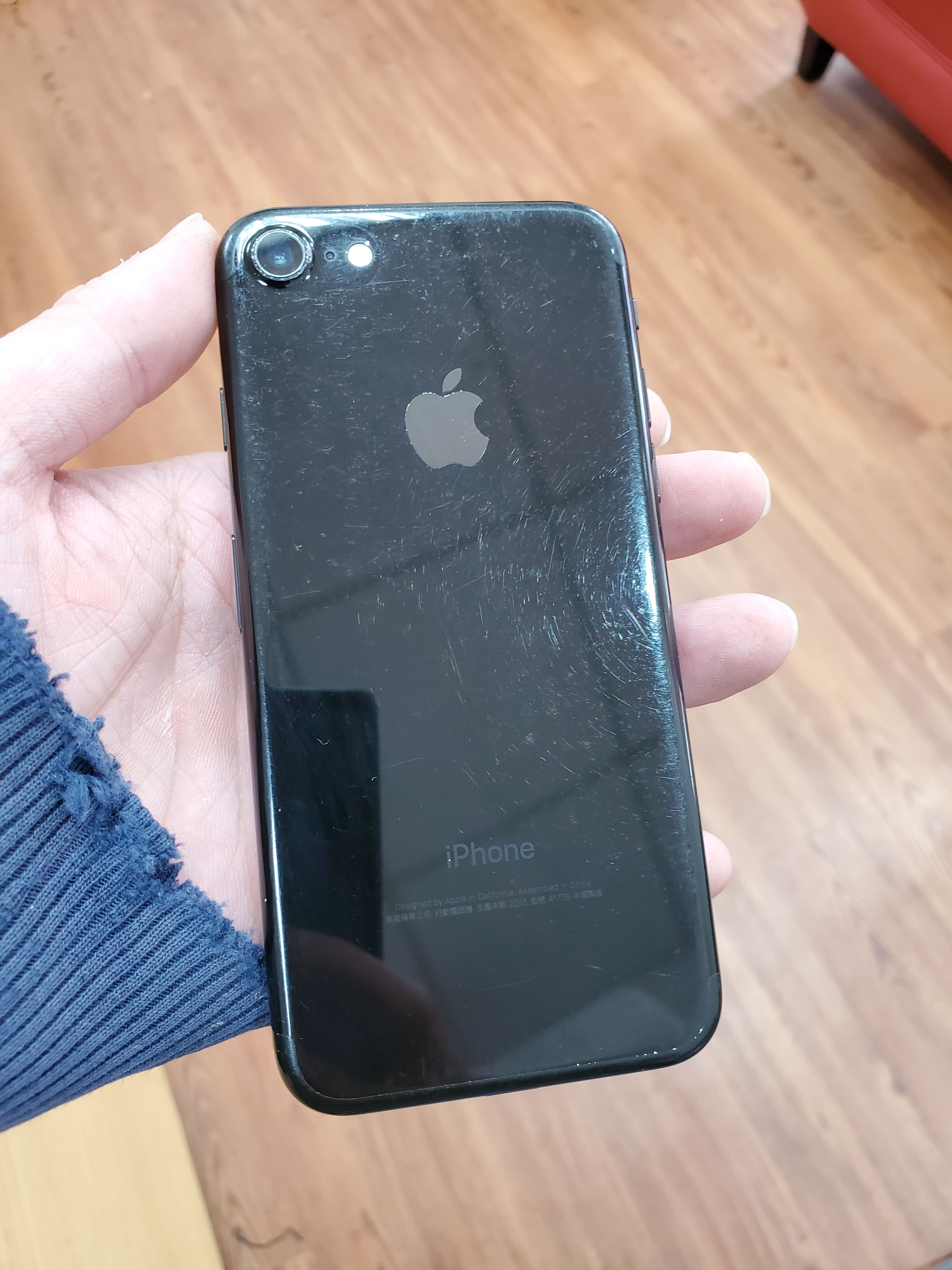 【販售中古機】Iphone 7 容量128G