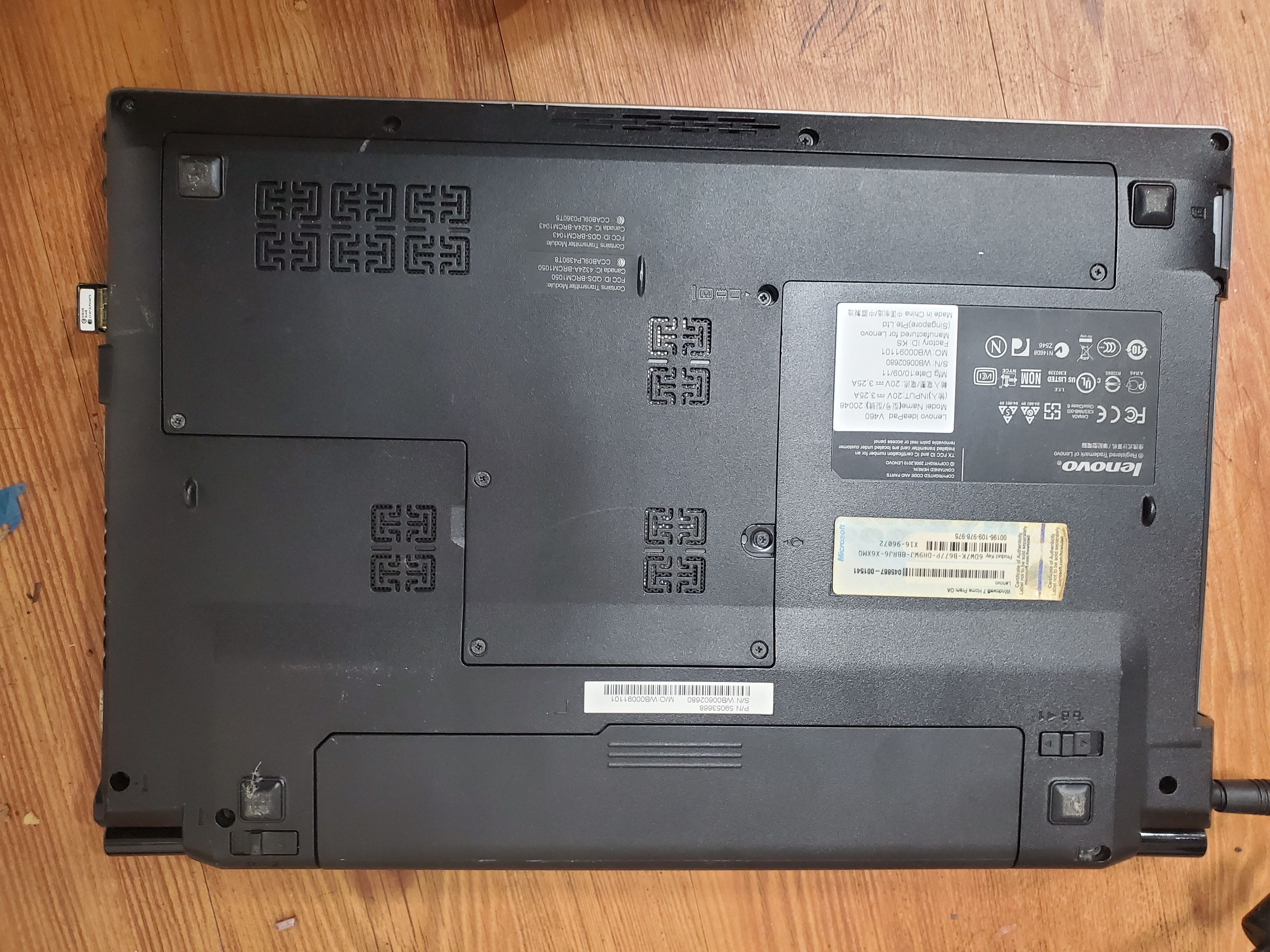 【販售中古機】二手筆電 雙硬碟 附充電器 網卡